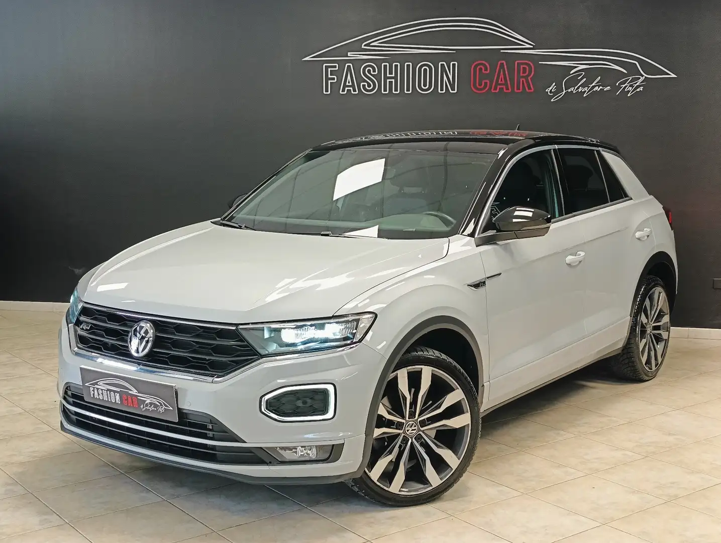 Volkswagen T-Roc T-Roc 2017 2.0 tdi Advanced R.LINE 150cv dsg Bianco - 1