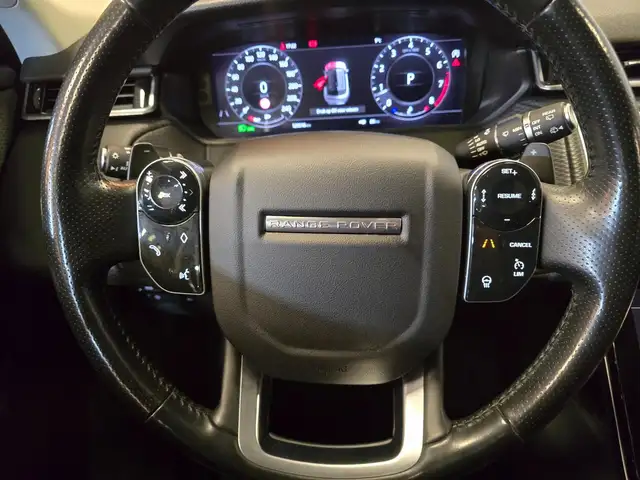 Land Rover Range Rover Velar view 12