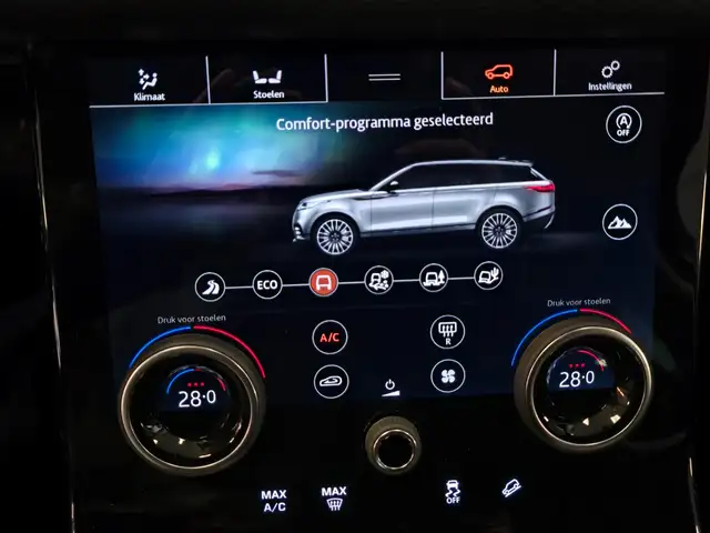 Land Rover Range Rover Velar view 30