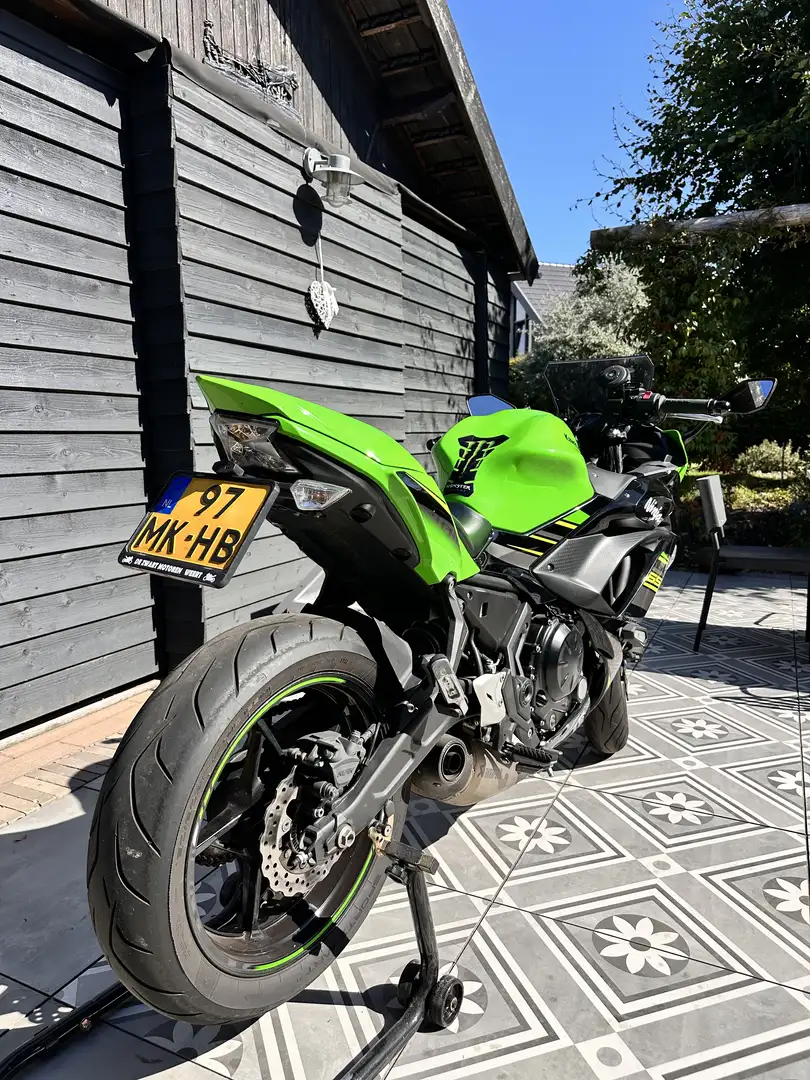 Kawasaki Ninja 650 - 2