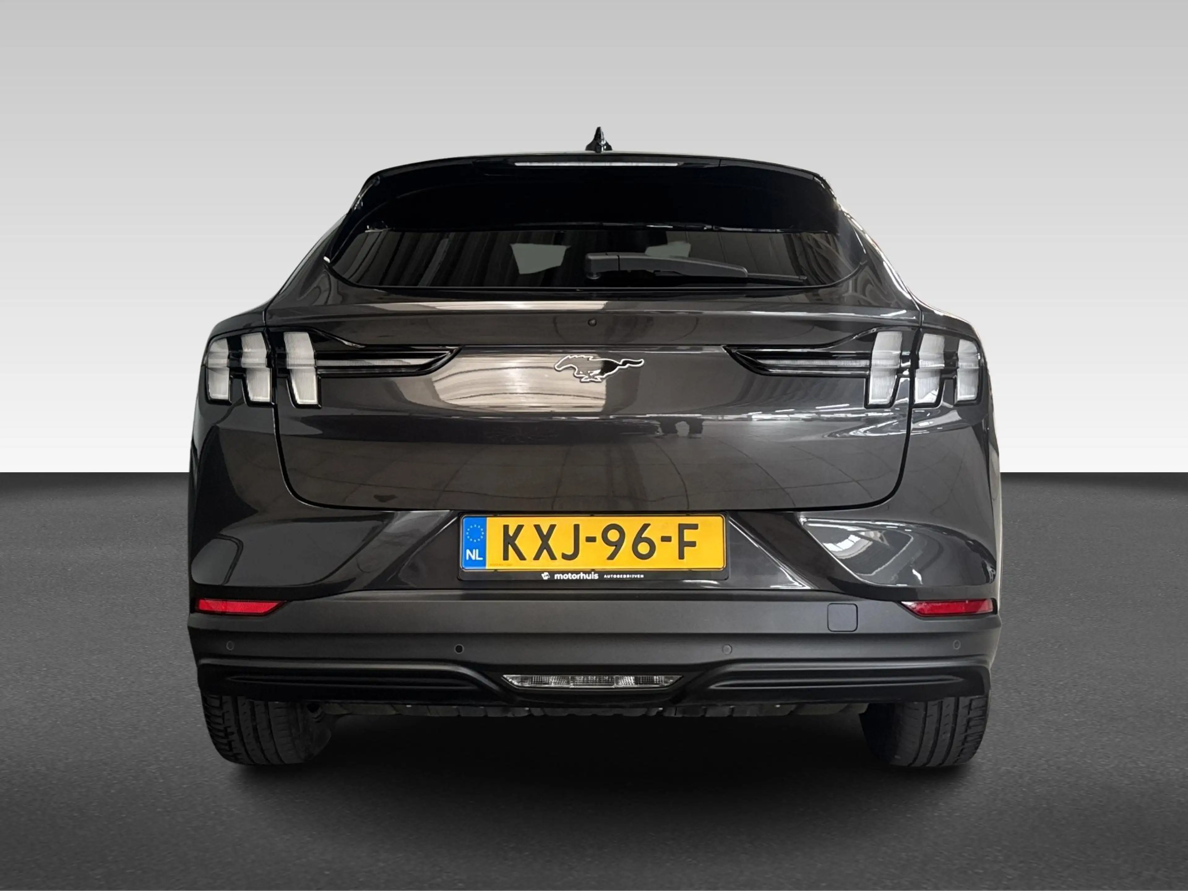 Ford Mustang Mach-E Extended RWD 98 kWh | Premium | SOH 96.4% | Panora — photo 11