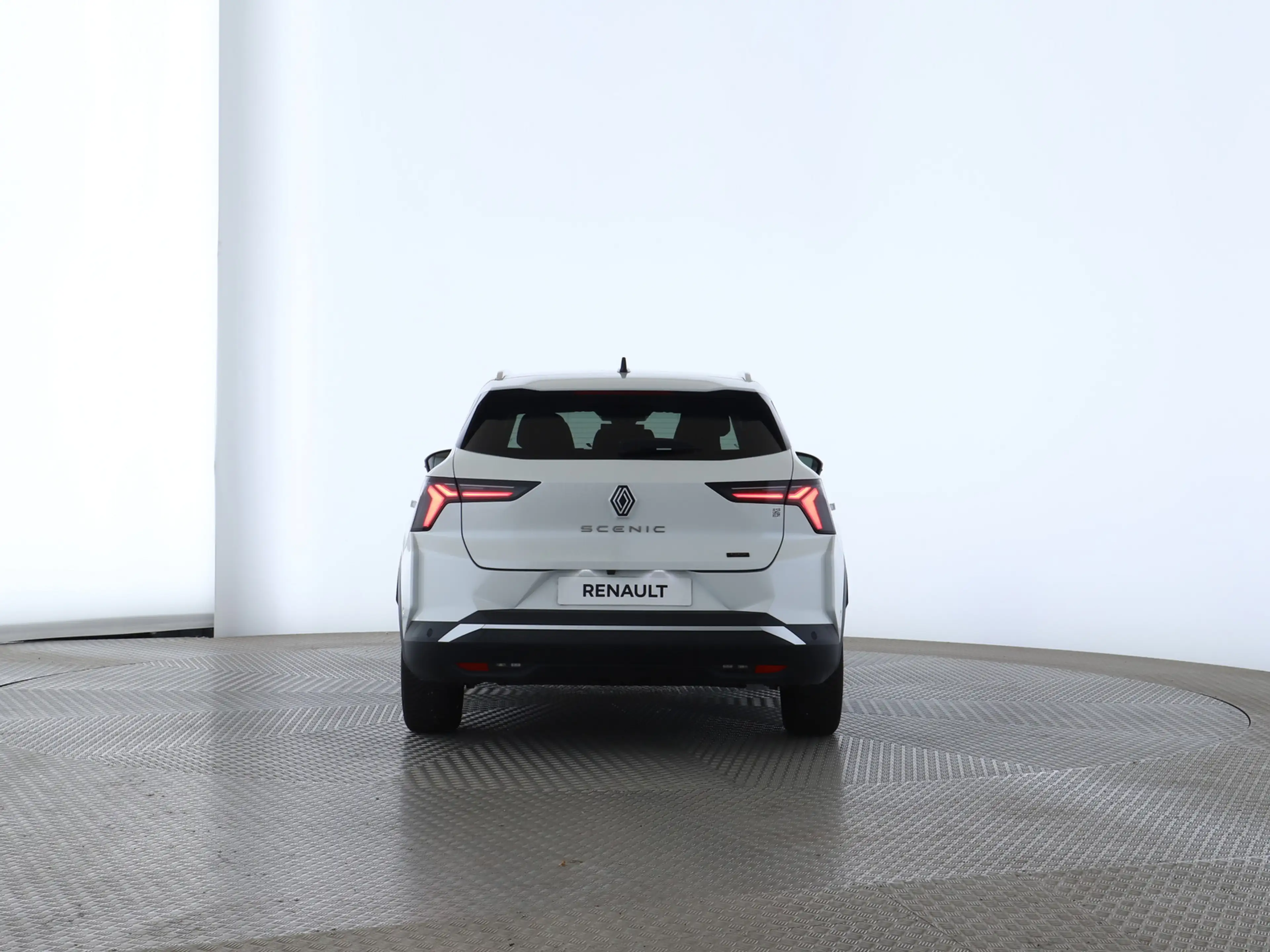 Renault Scenic E-Tech Electric 220 Long Range Techno — photo 5