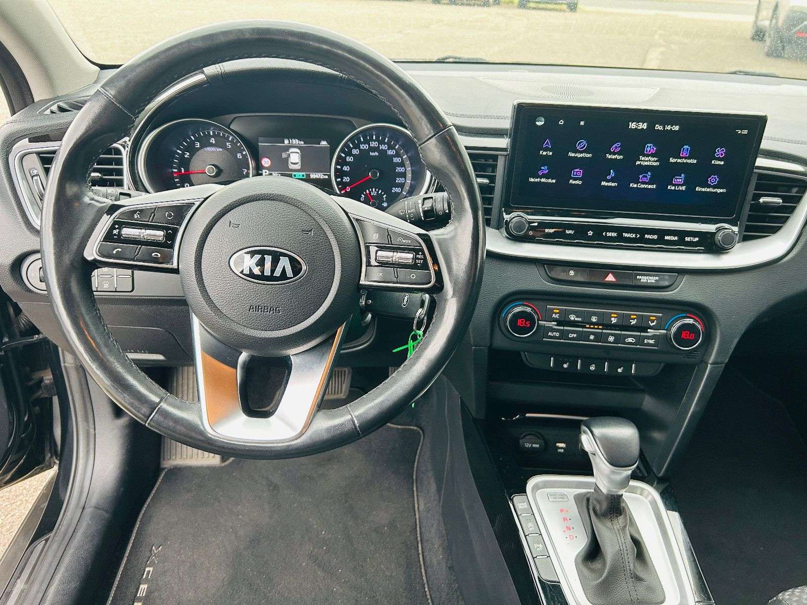 Kia XCeed