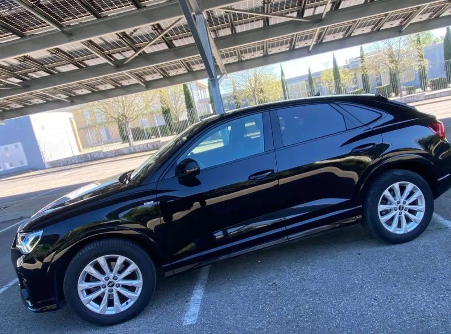 Audi Q3 AUDI Q3 Sportback 1.5 TFSI 150ch Noir - 2