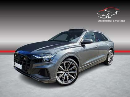 Audi Q8 4.0 TFSI SQ8 quattro pano / RS seats / 23 inchHUD