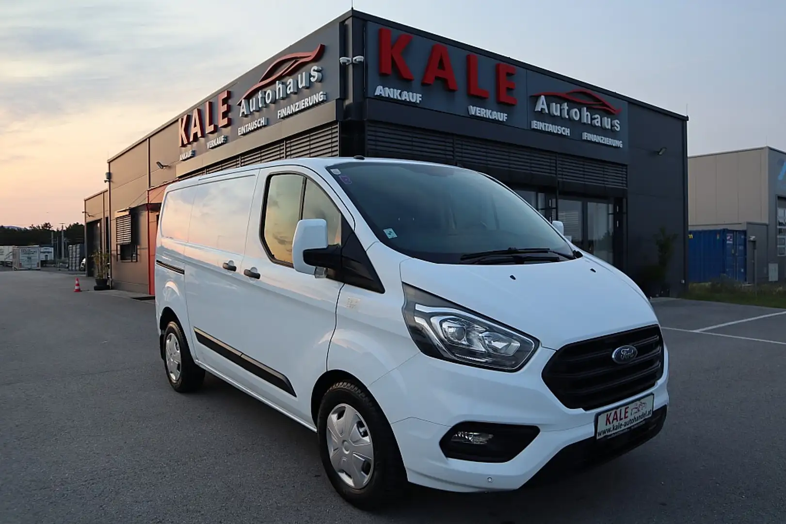 Ford Transit Custom Kasten 2,0 TDCi L1H1 340 Trend*1.Besitz* Weiß - 1