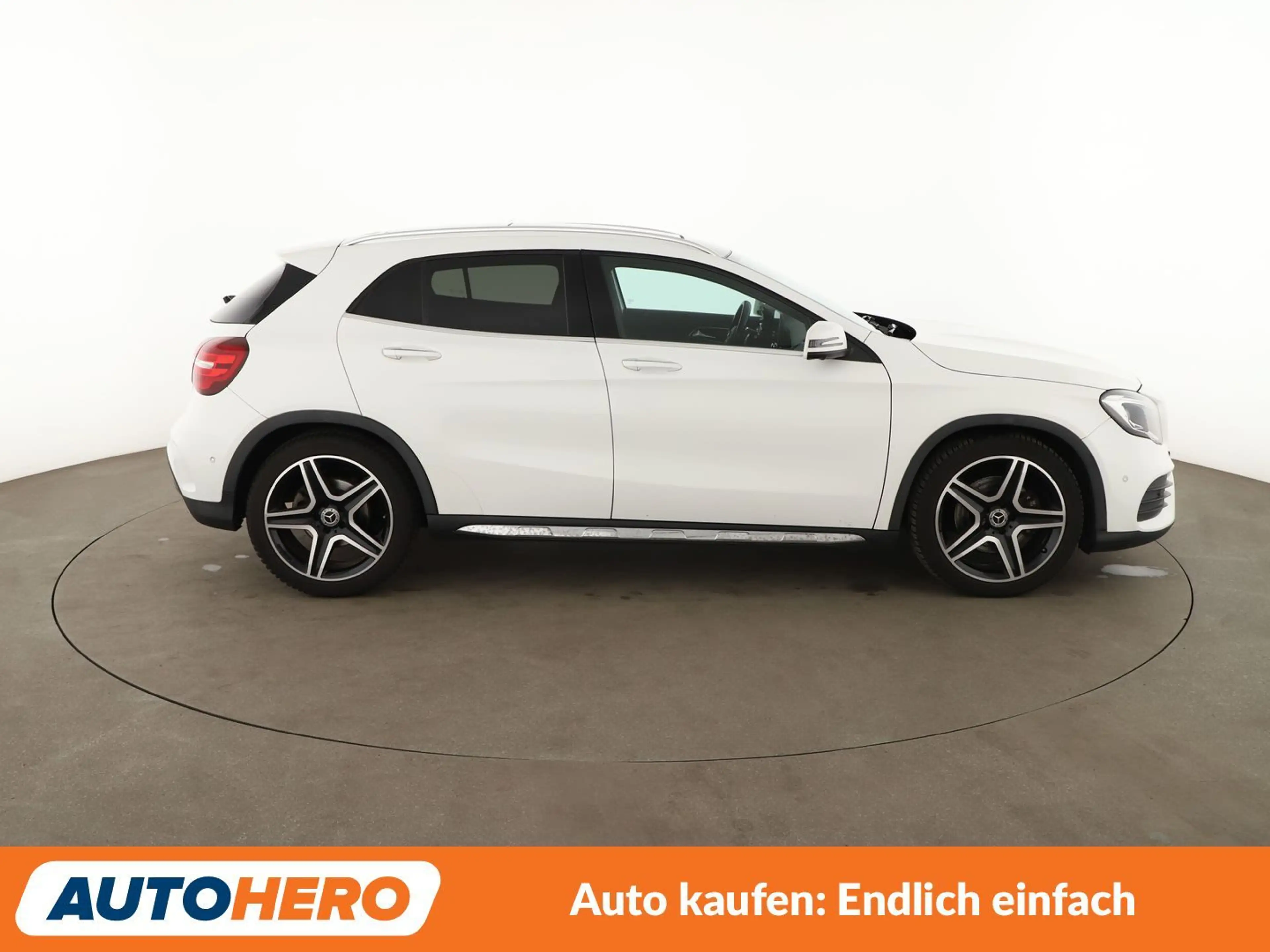Mercedes-Benz GLA 220 d 4Matic AMG Line Aut.*LED*NAVI*TEMPO*CAM*PDC*SHZ* — photo 7