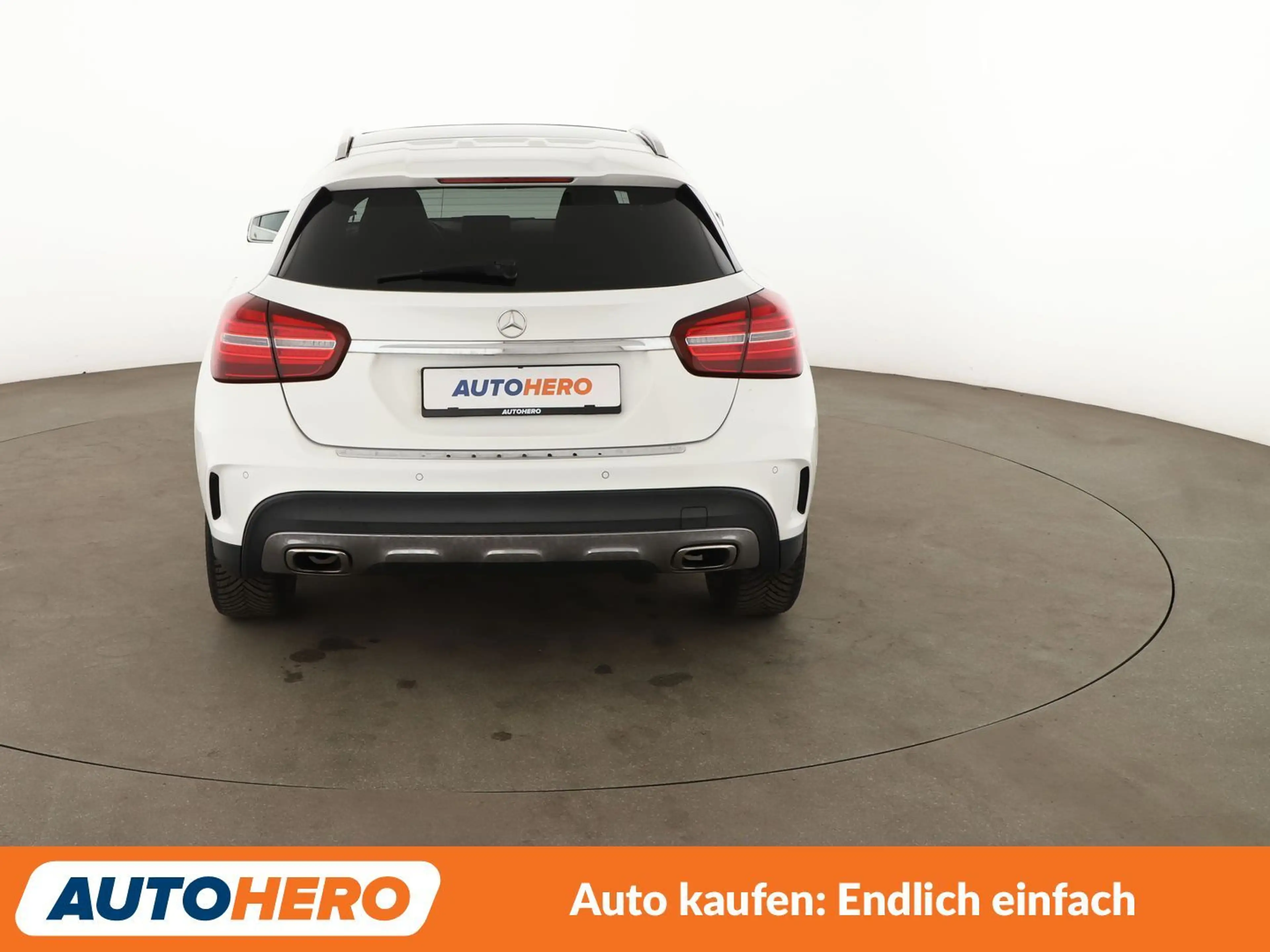 Mercedes-Benz GLA 220 d 4Matic AMG Line Aut.*LED*NAVI*TEMPO*CAM*PDC*SHZ* — photo 5