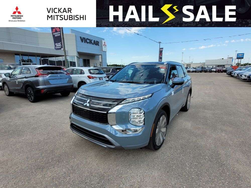 Gray 2026 Mitsubishi Outlander SUV / Crossover Automatic