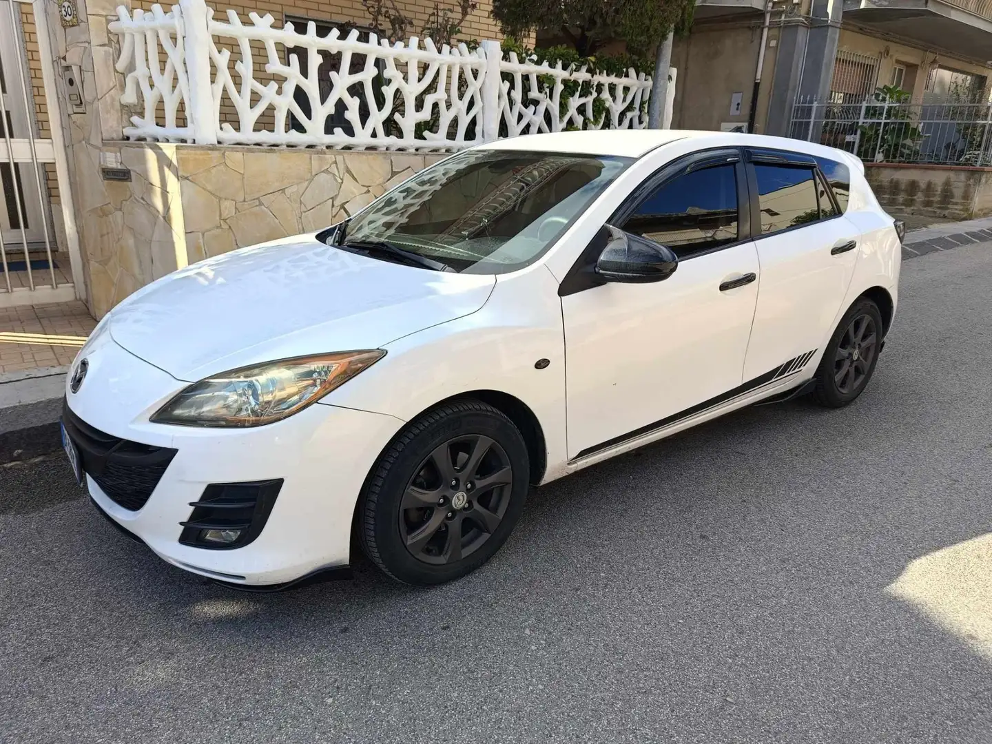 Mazda 3 hatchback Bianco - 1