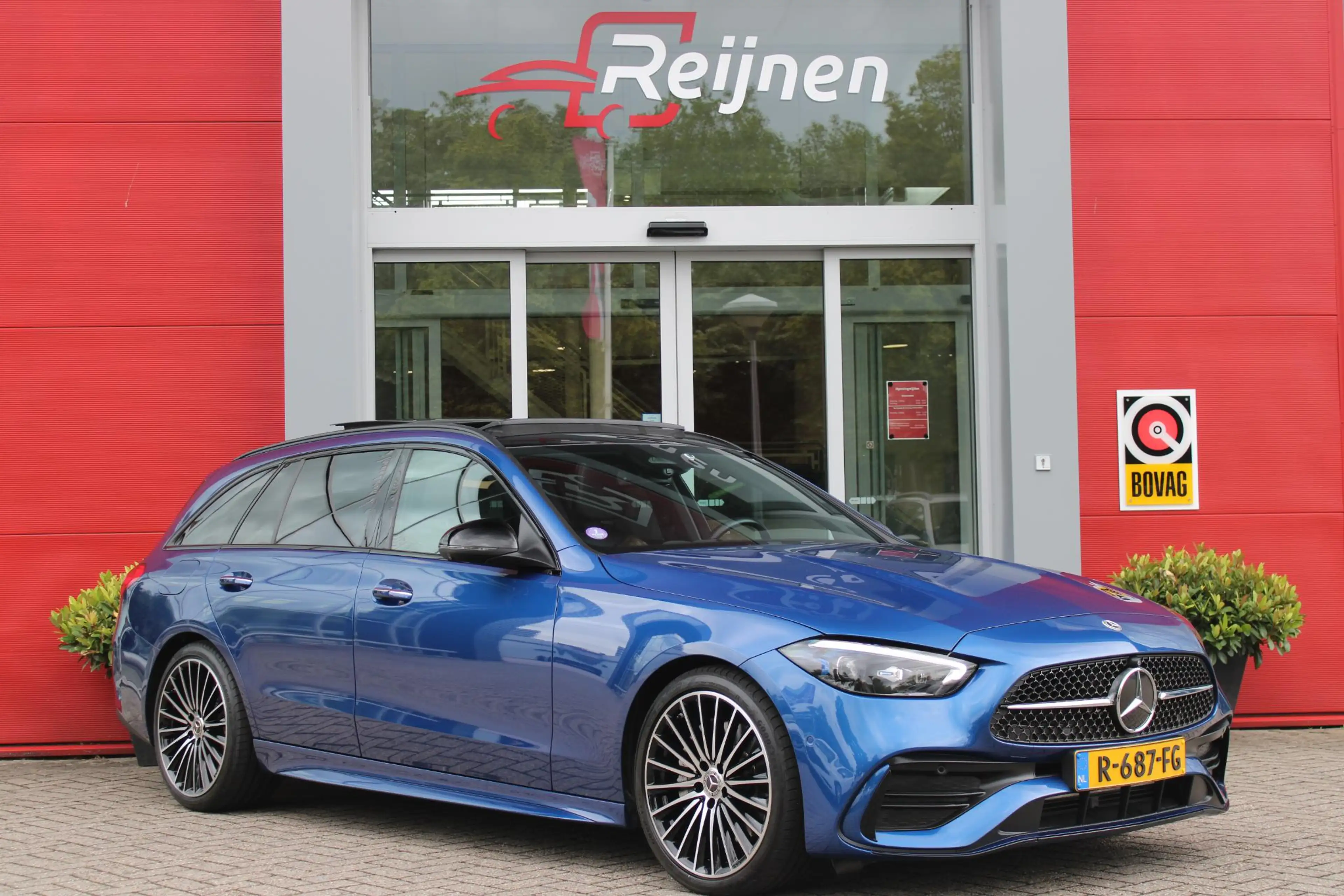 Mercedes-Benz C 200 Estate 218PK Launch Edition AMG Line | PANORAMISCH — photo 12