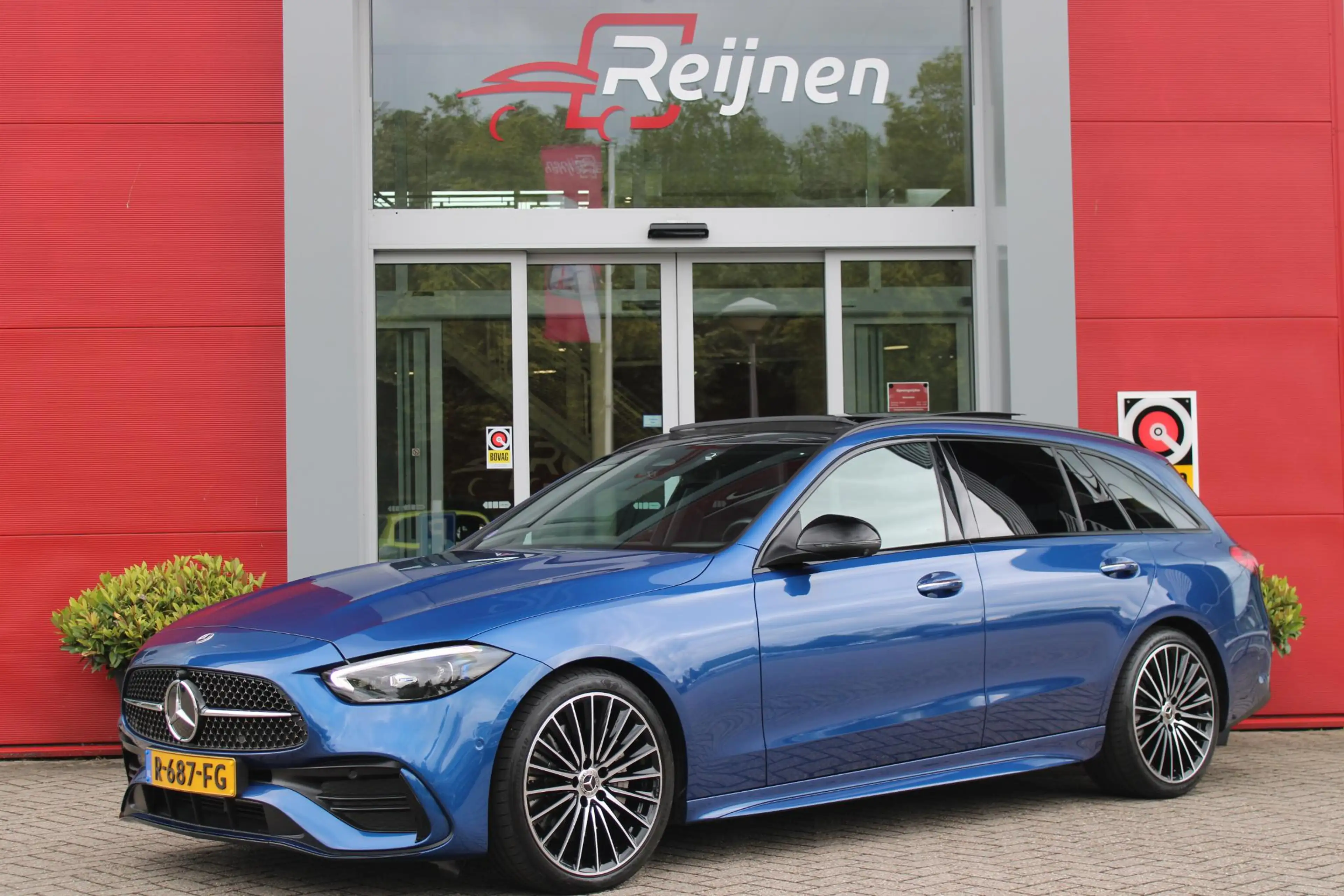 Mercedes-Benz C 200 Estate 218PK Launch Edition AMG Line | PANORAMISCH