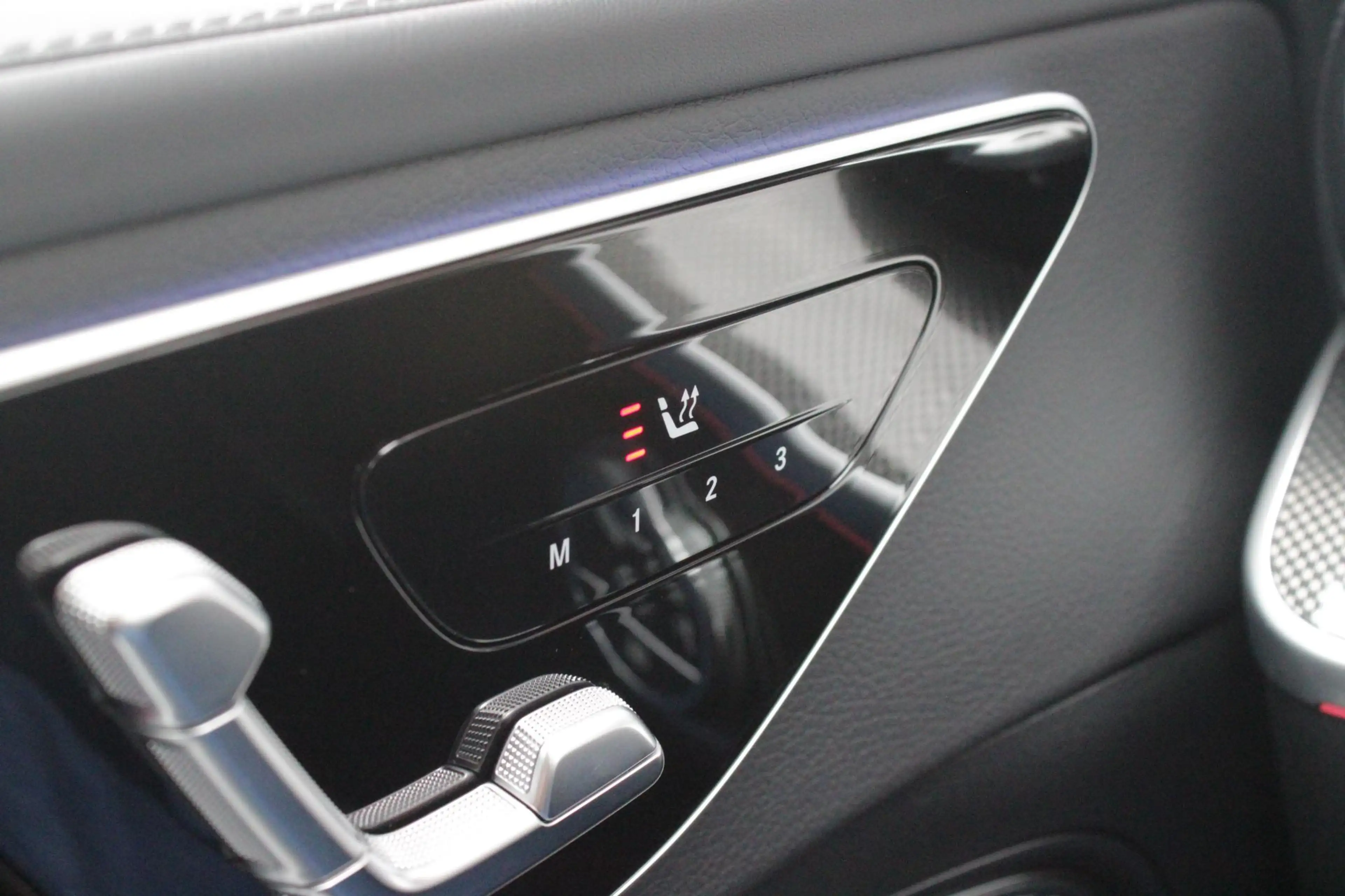 Mercedes-Benz C 200 Estate 218PK Launch Edition AMG Line | PANORAMISCH — photo 21
