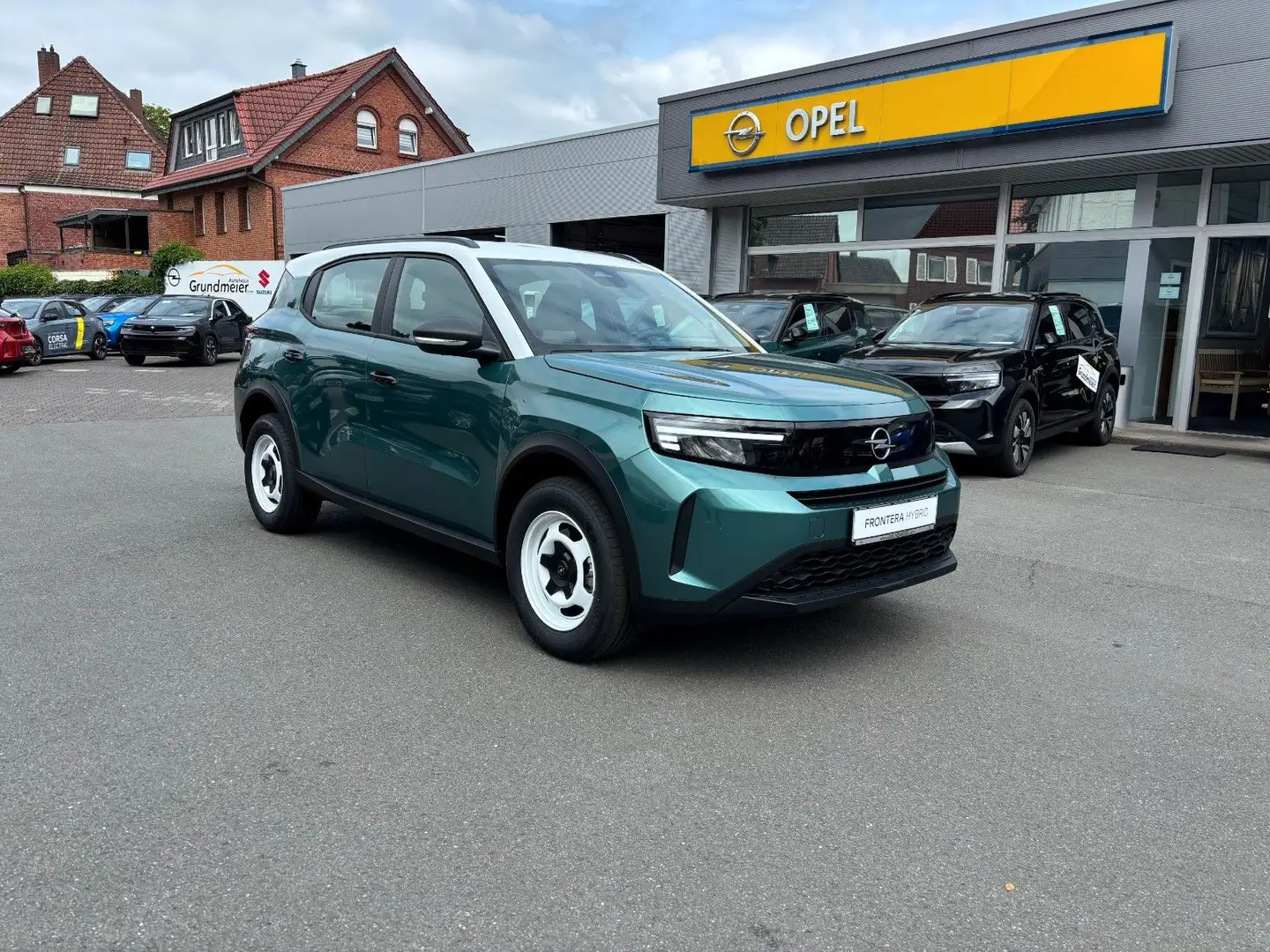 Opel Frontera 1.2 Hybrid Edition /Kamera/Navi/Winter Grün - 2