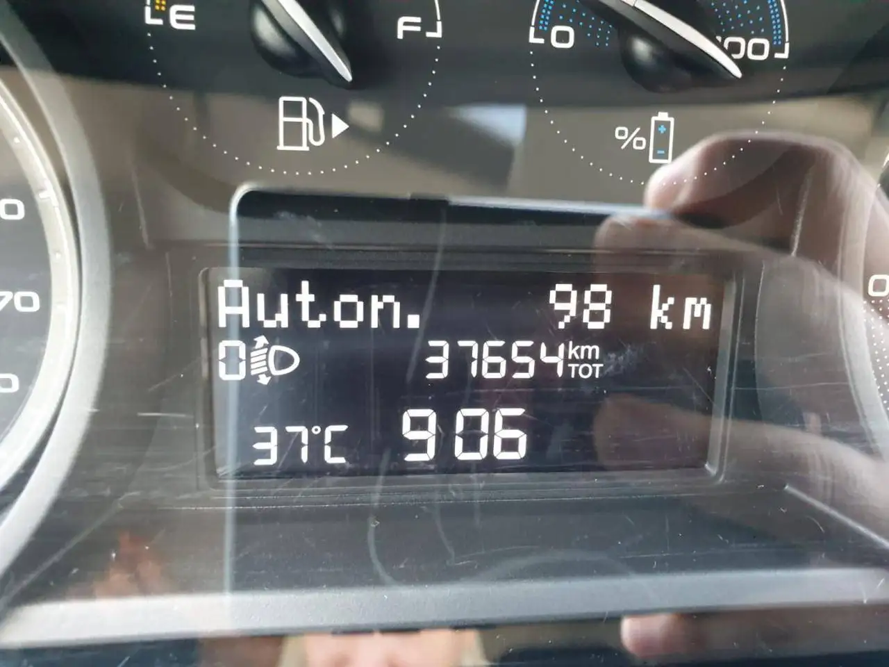 Lancia Ypsilon 2023 — фото 11