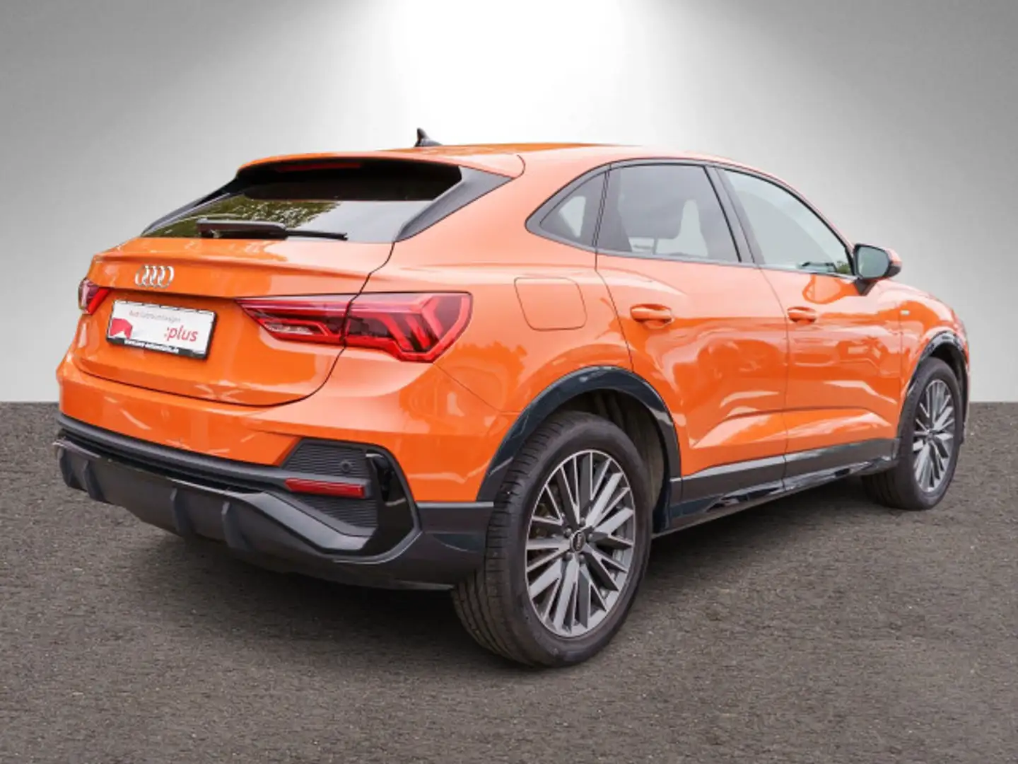 Audi Q3 S line 35TDI Stron LED Navi PDC AHK Orange - 2