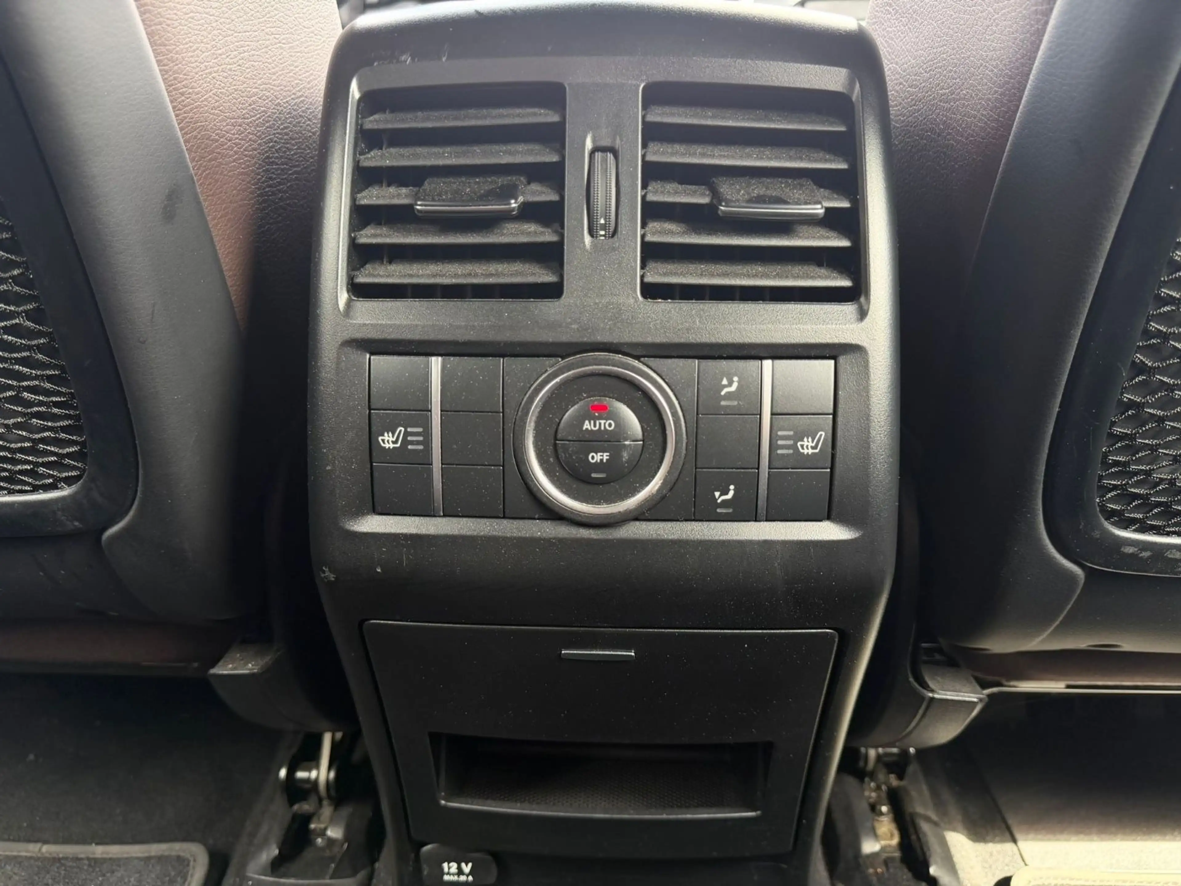 Mercedes-Benz ML 350 CDI BlueTec 4MATIC GSD Leder Navi STHZ — photo 11