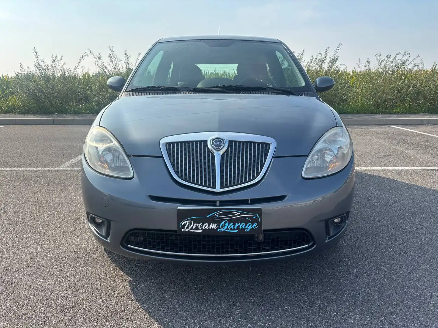 Lancia Ypsilon Ypsilon 1.3 MJT 75 CV Versus Grigio - 1