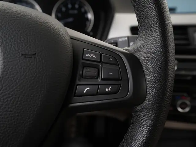 BMW X1 view 11