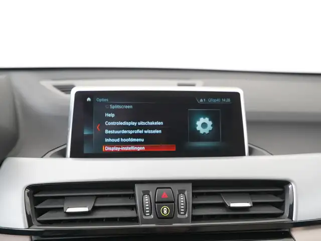 BMW X1 view 21