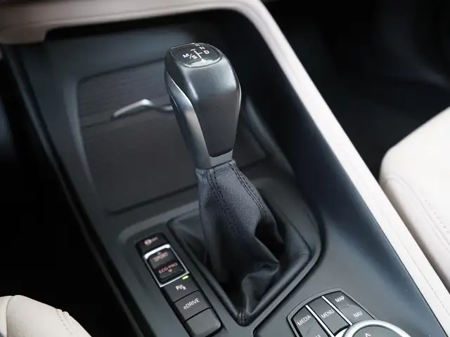 BMW X1 view 13