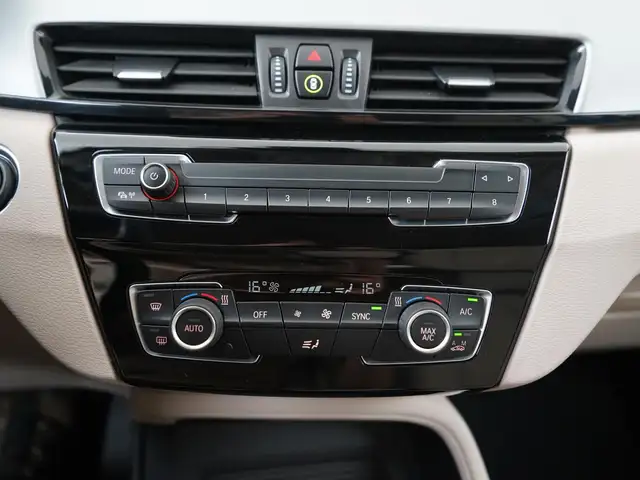 BMW X1 view 14
