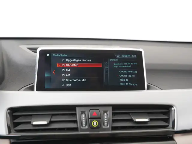 BMW X1 view 18