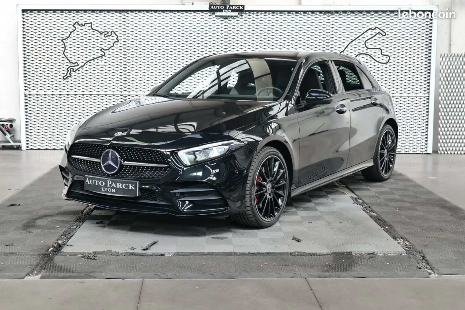 Mercedes-Benz A 250 Mercedes a250 e 8g-dct amg line 1°main francais ke Nero - 1