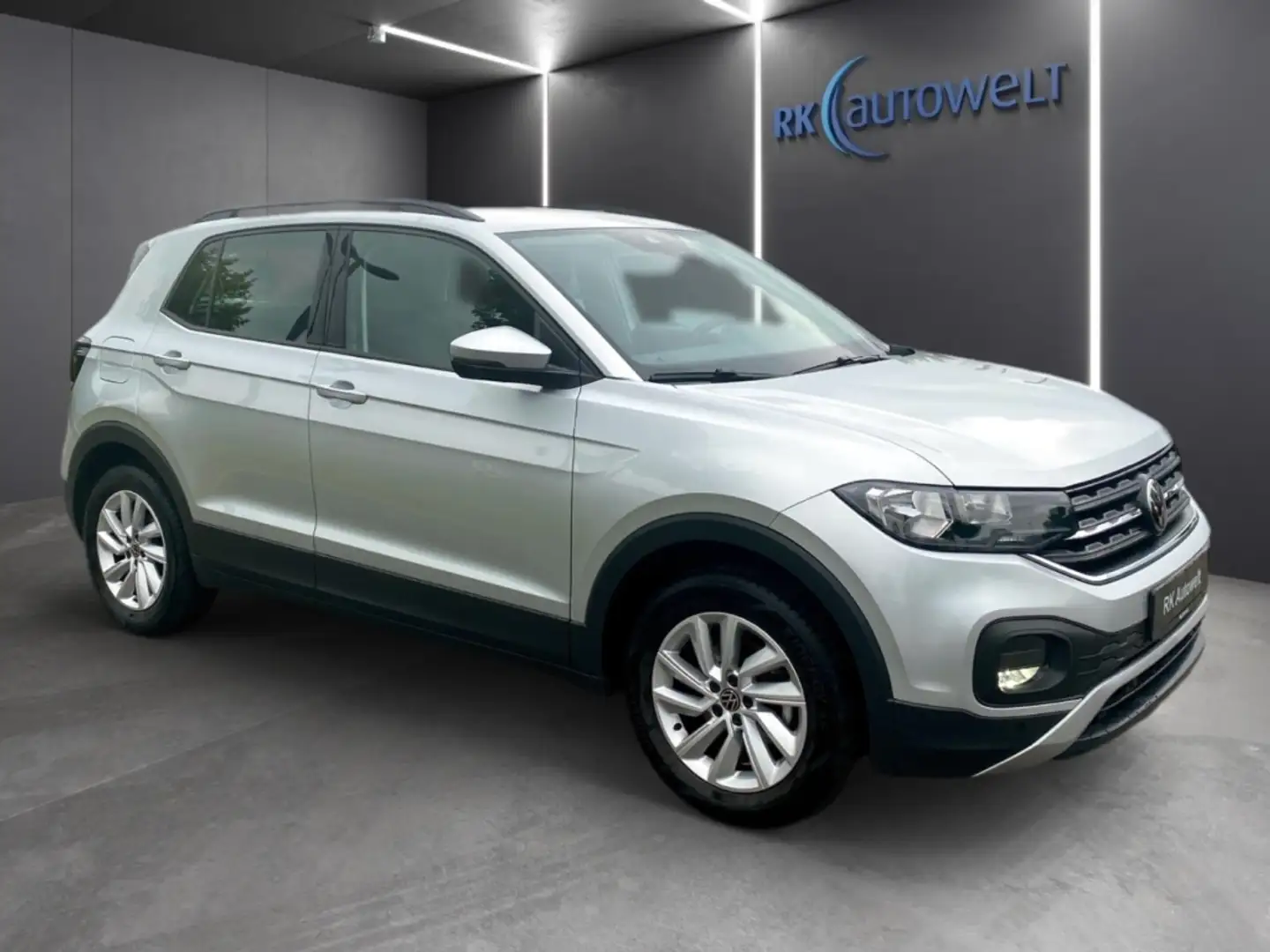 Volkswagen T-Cross 1.0 TSI Life Navi Apple CarPlay DAB+ Срібний - 2