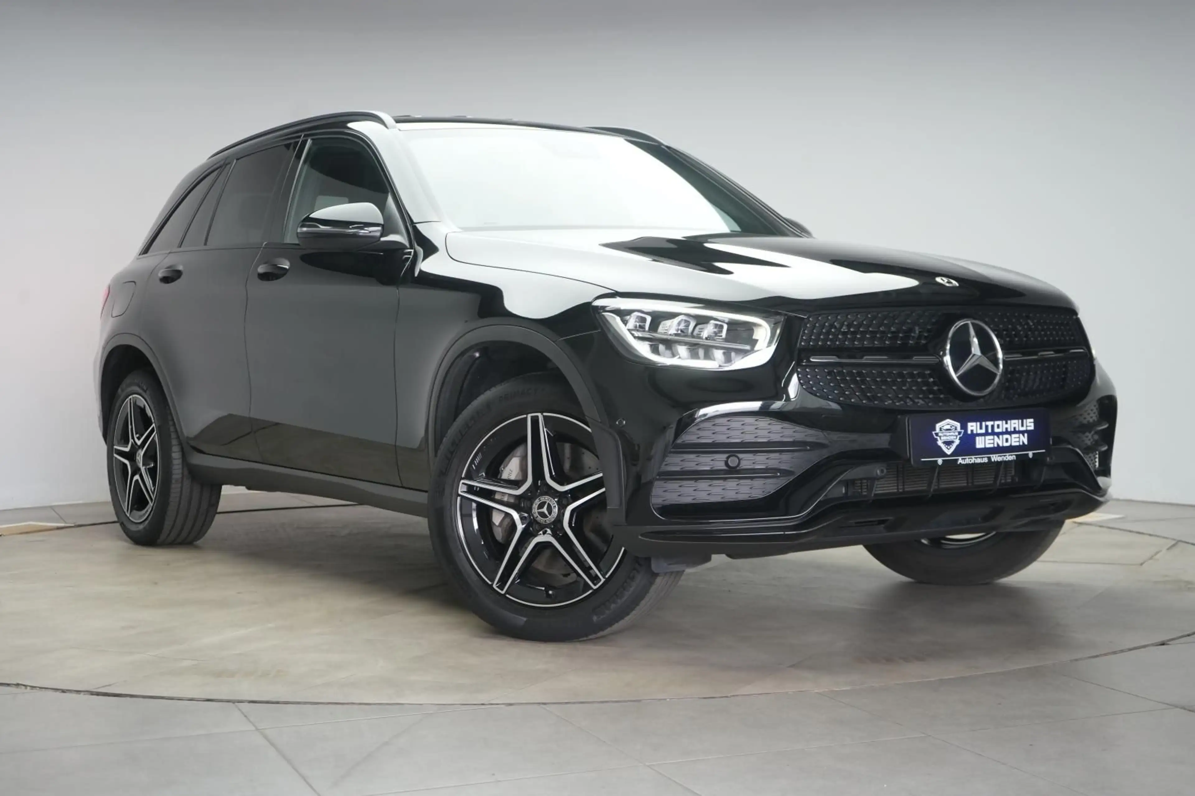 Mercedes-Benz GLC 300 de 4Matic 9G-Tronic AMG Distronic/Kamera