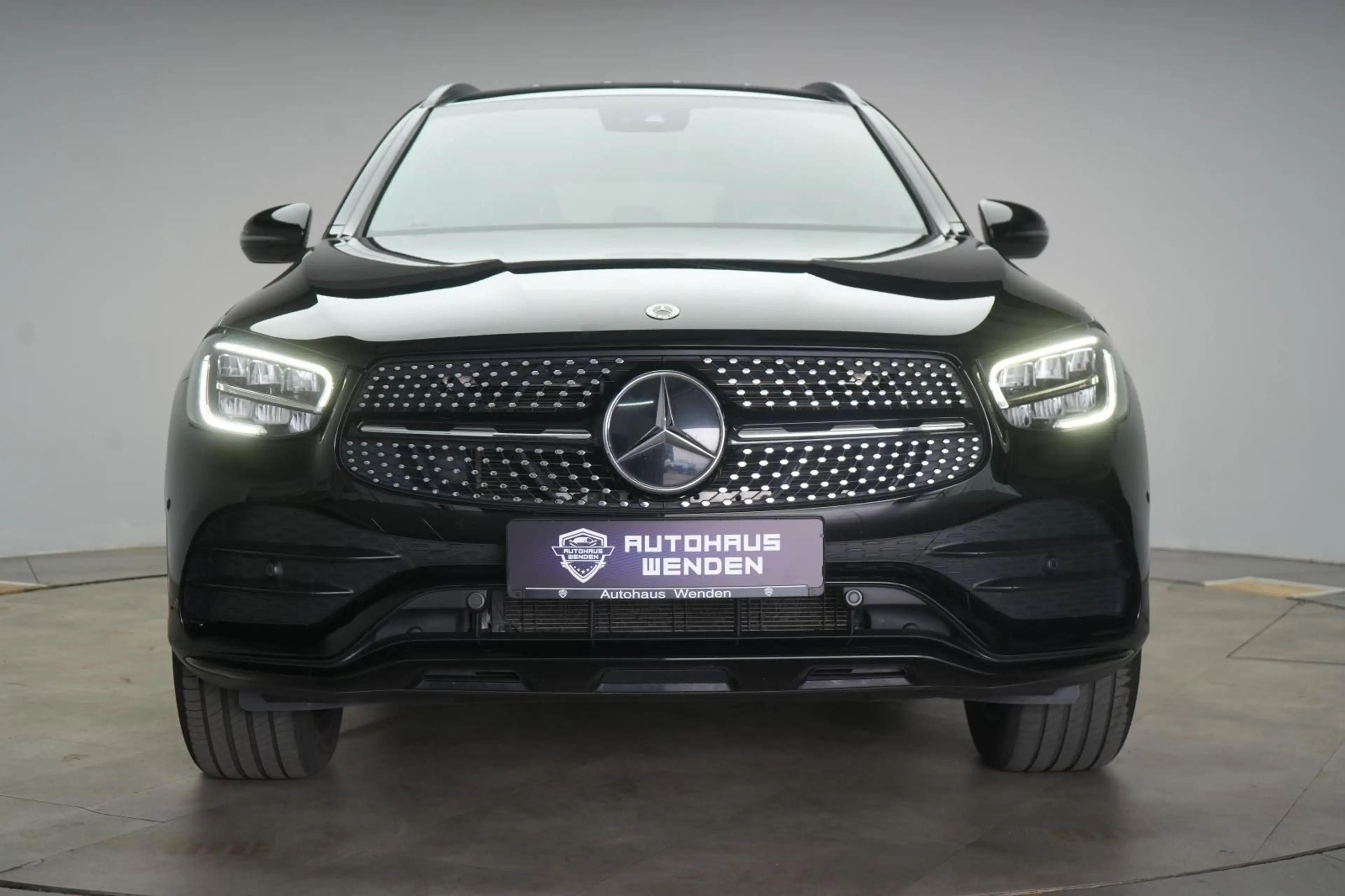 Mercedes-Benz GLC 300 de 4Matic 9G-Tronic AMG Distronic/Kamera — photo 2