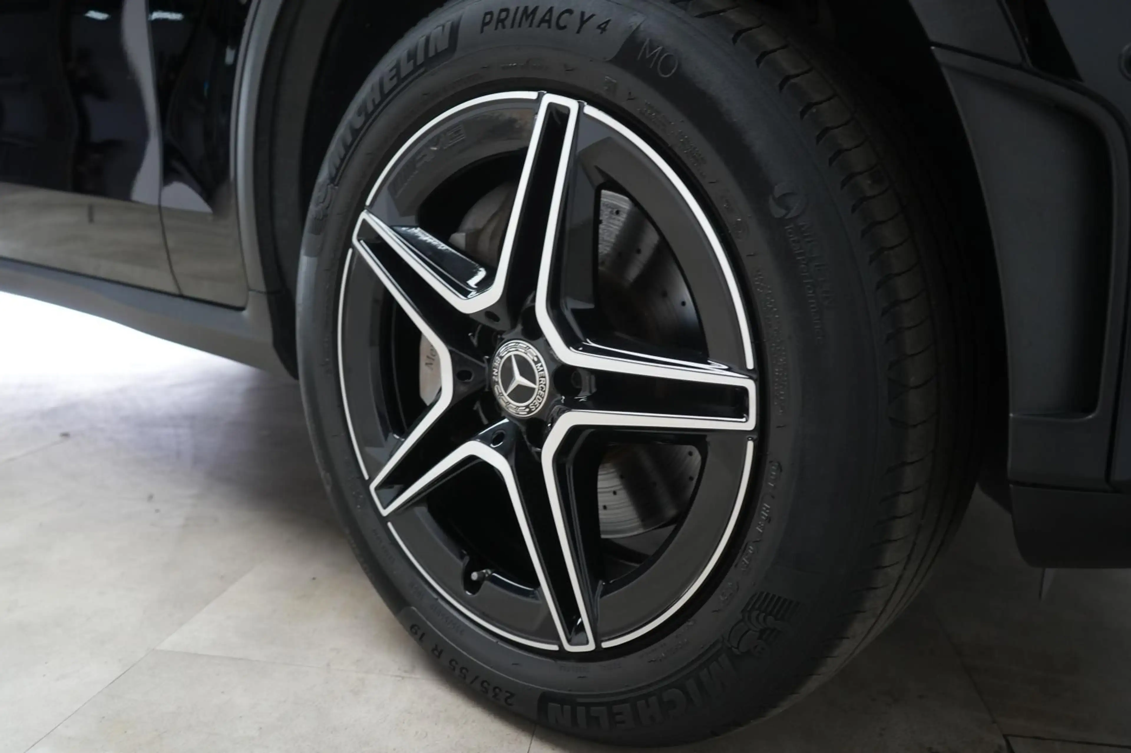 Mercedes-Benz GLC 300 de 4Matic 9G-Tronic AMG Distronic/Kamera — photo 15