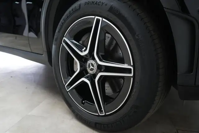 Mercedes-Benz GLC view 15