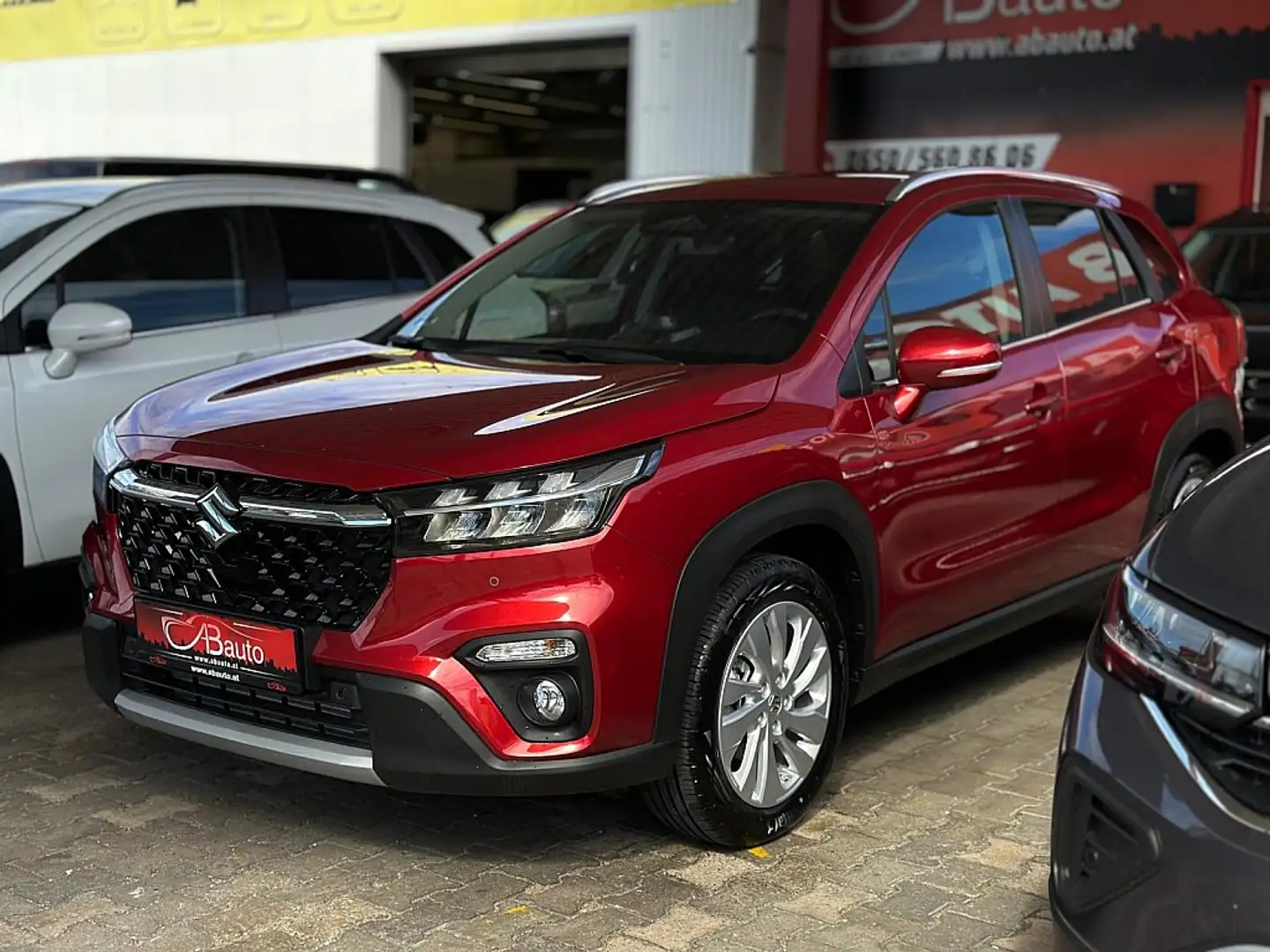 Suzuki S-Cross 1,4 Hybrid ALLGRIP shine Facelift Inkl.NAVI Rood - 2