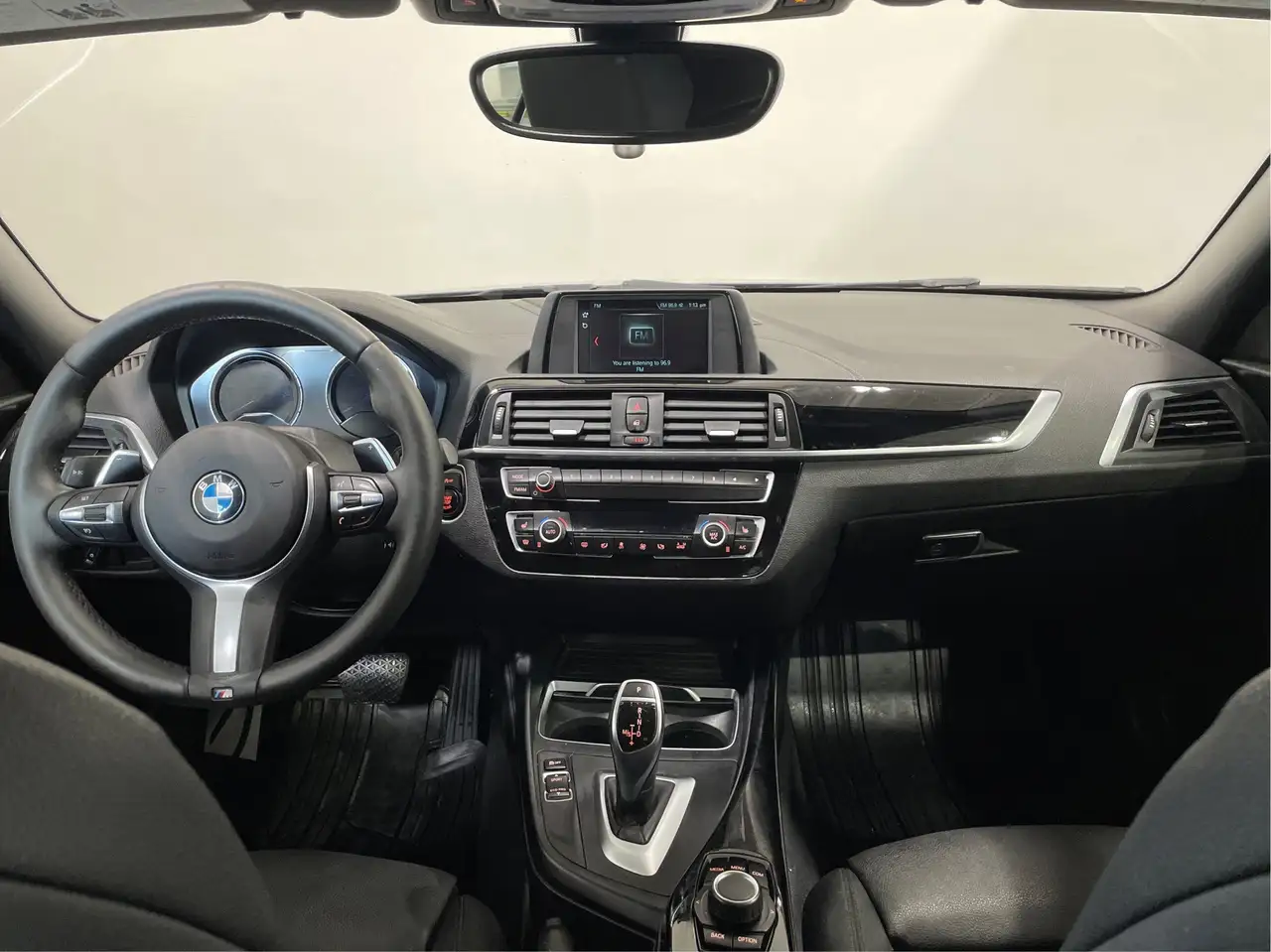 BMW 2 Series photo BMW 2 Series