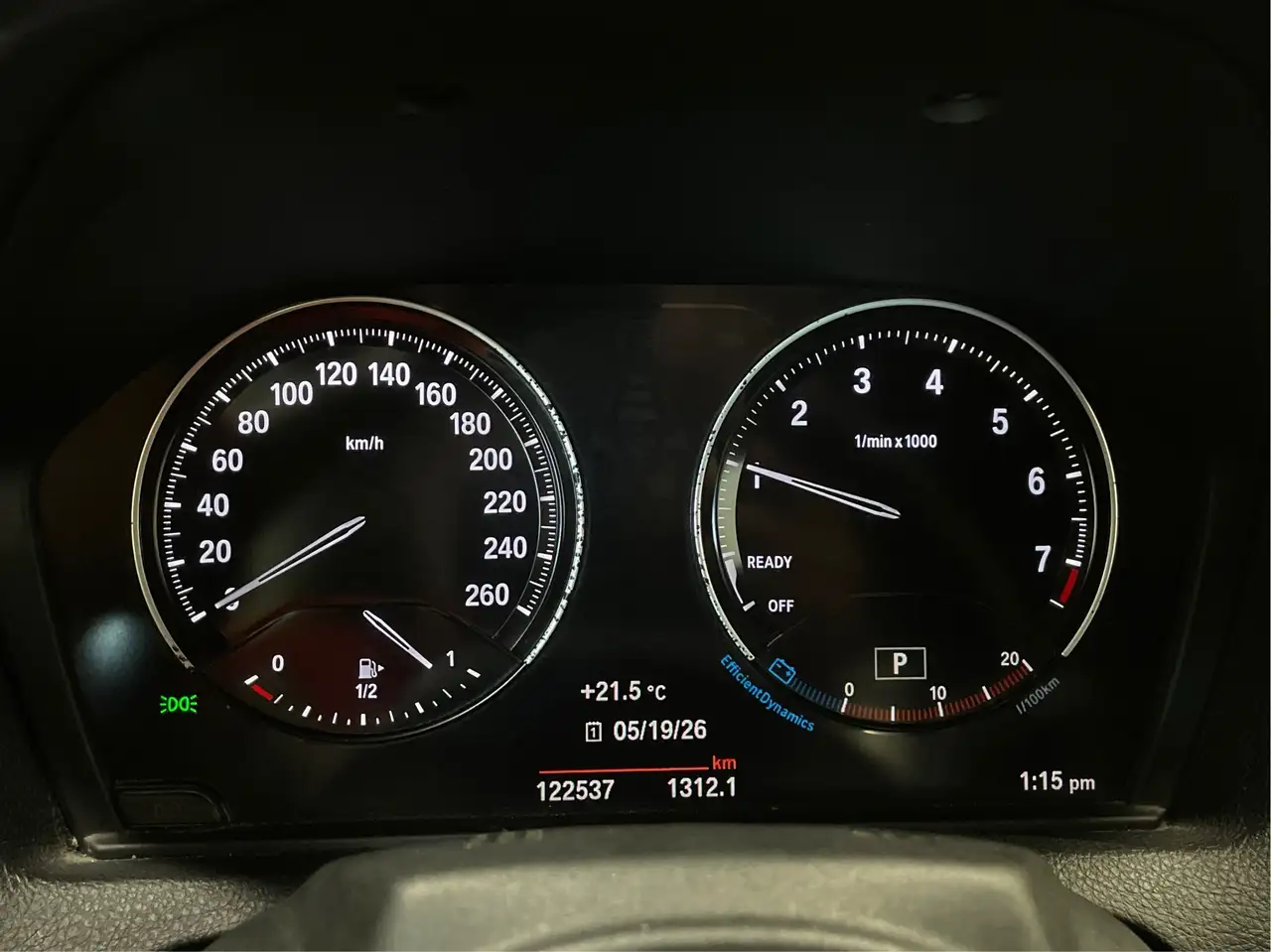 BMW 2 Series photo BMW 2 Series