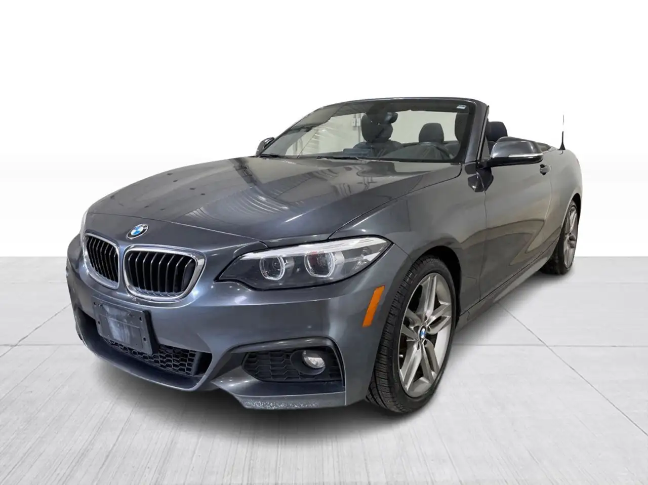 BMW 2 Series photo BMW 2 Series