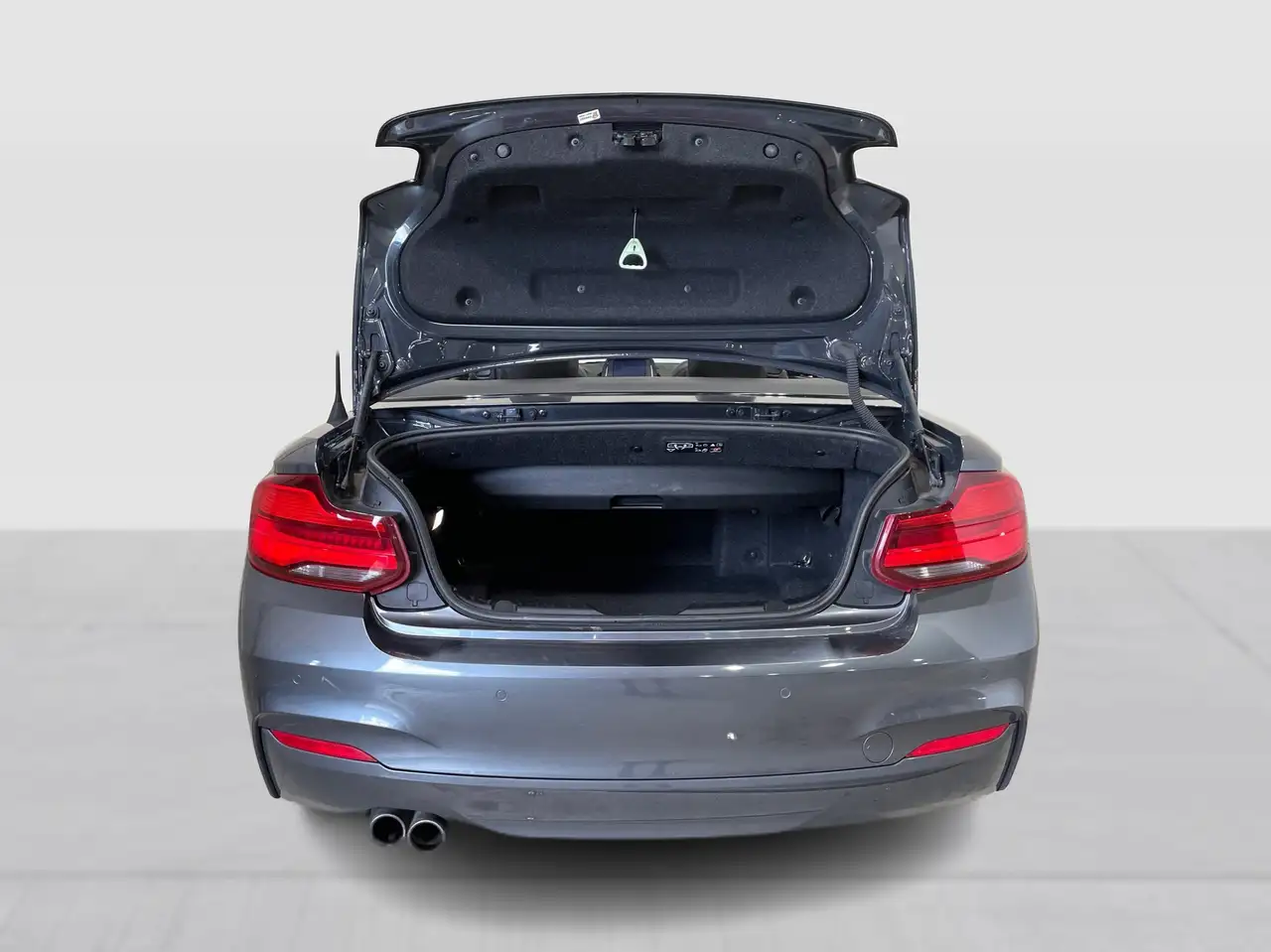 BMW 2 Series photo BMW 2 Series