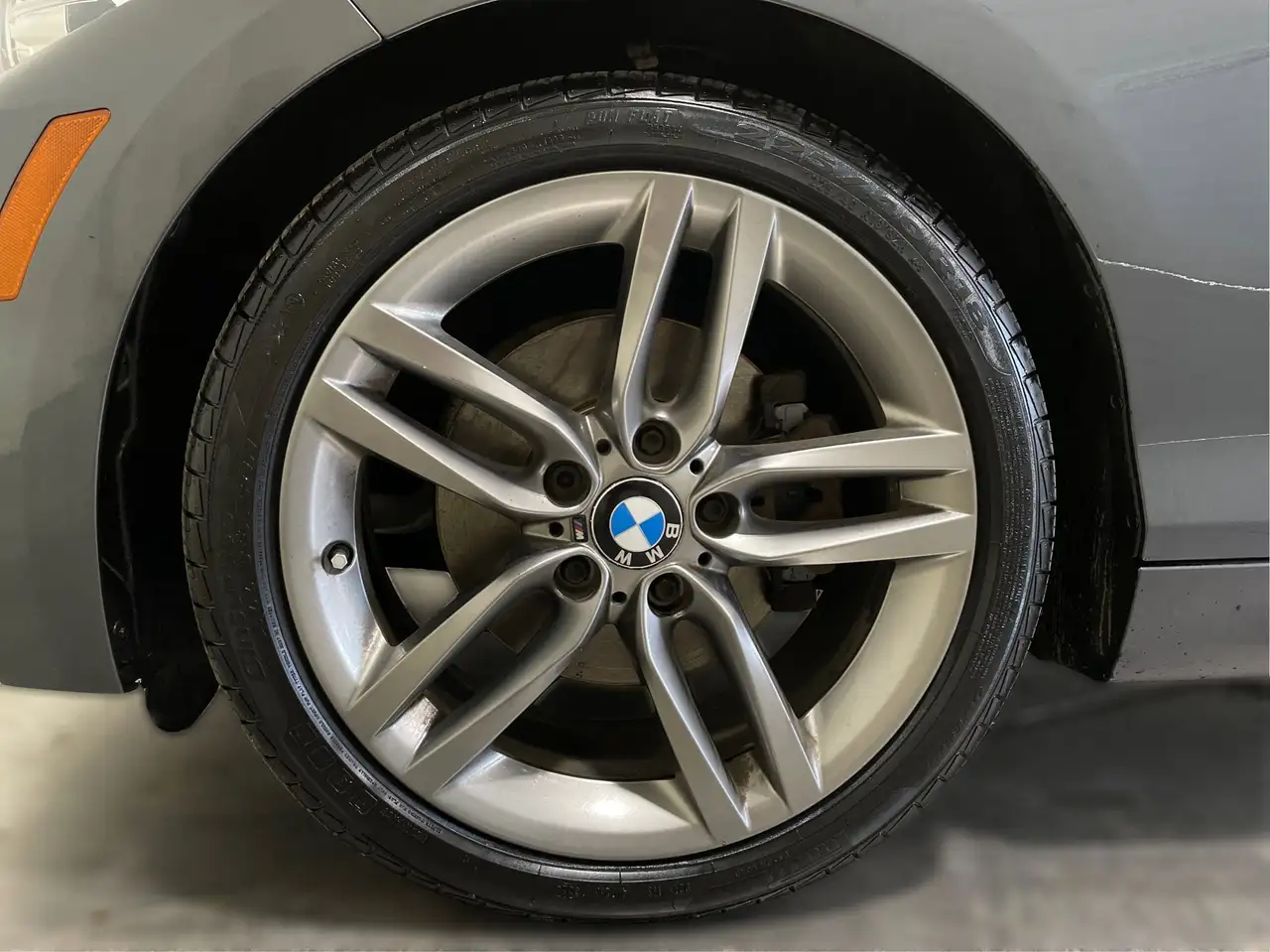BMW 2 Series photo BMW 2 Series