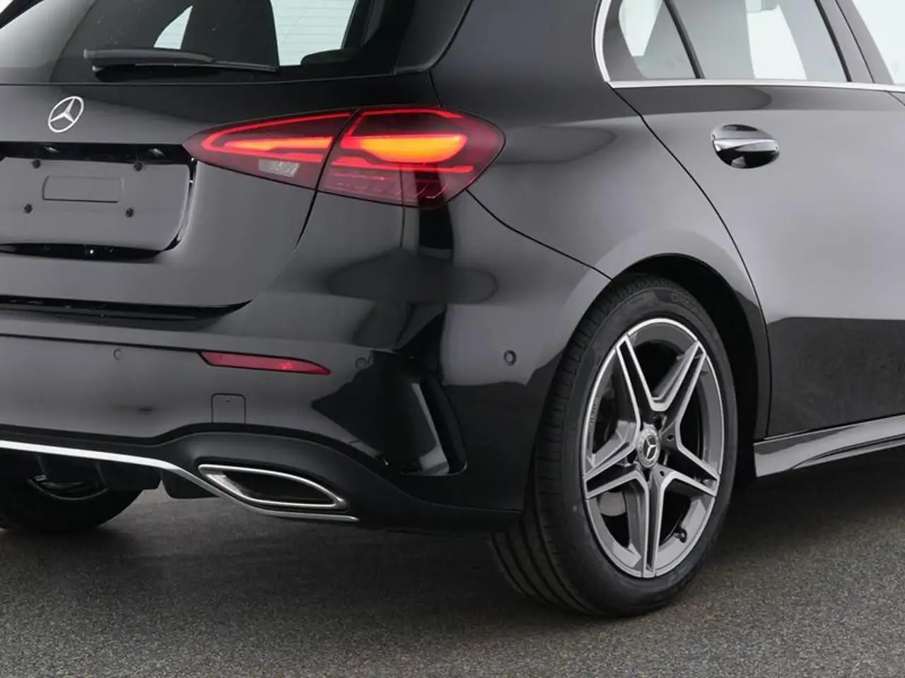 Mercedes-Benz A-Class Automatic AMG Line Premium, миниатюра 4