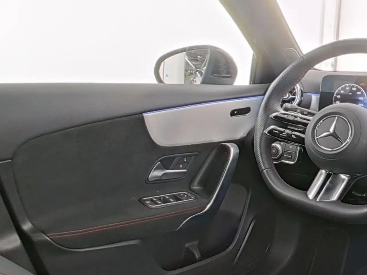 Mercedes-Benz A-Class Automatic AMG Line Premium, миниатюра 9