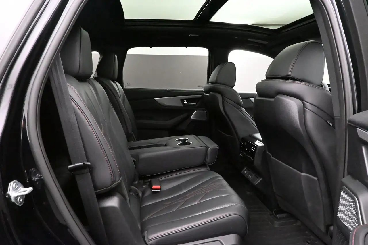 Acura MDX снимка Acura MDX