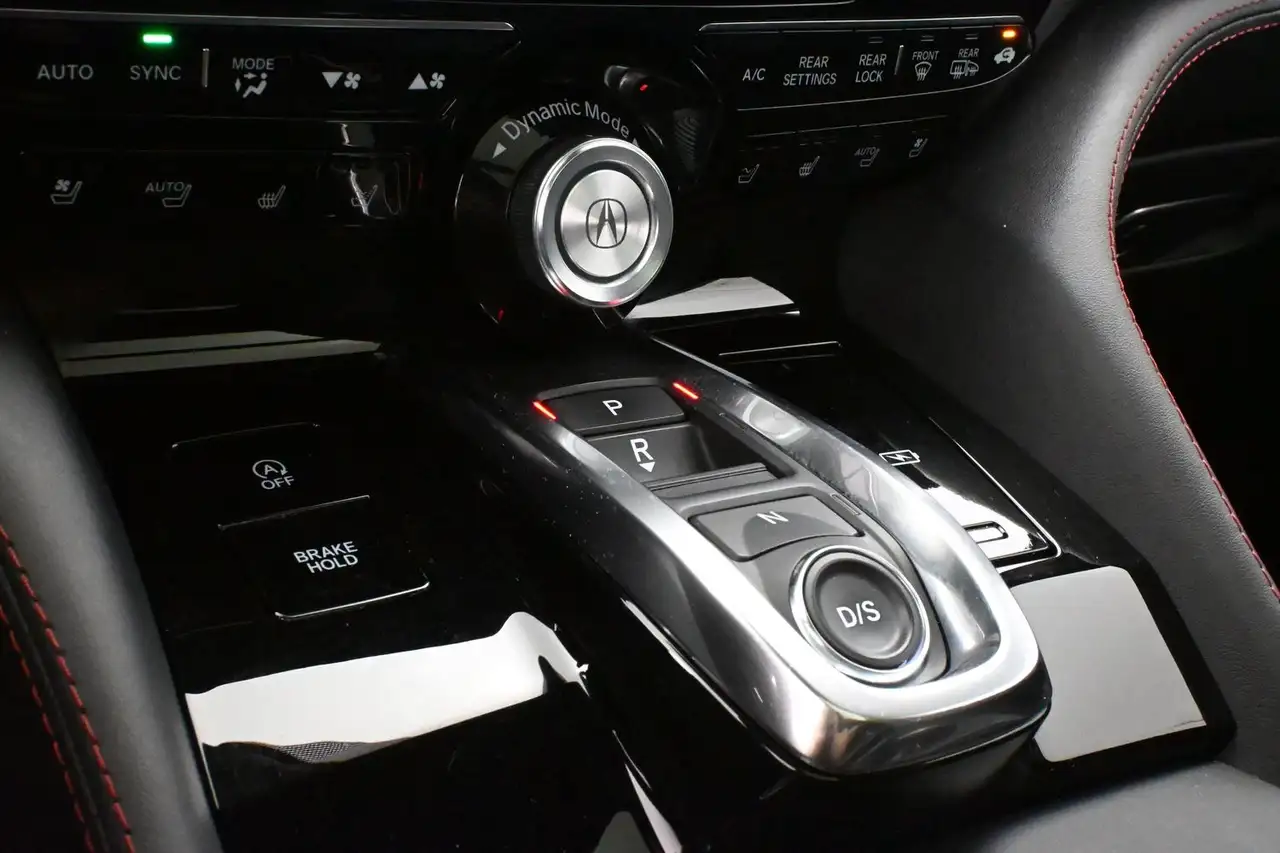 Acura MDX снимка Acura MDX