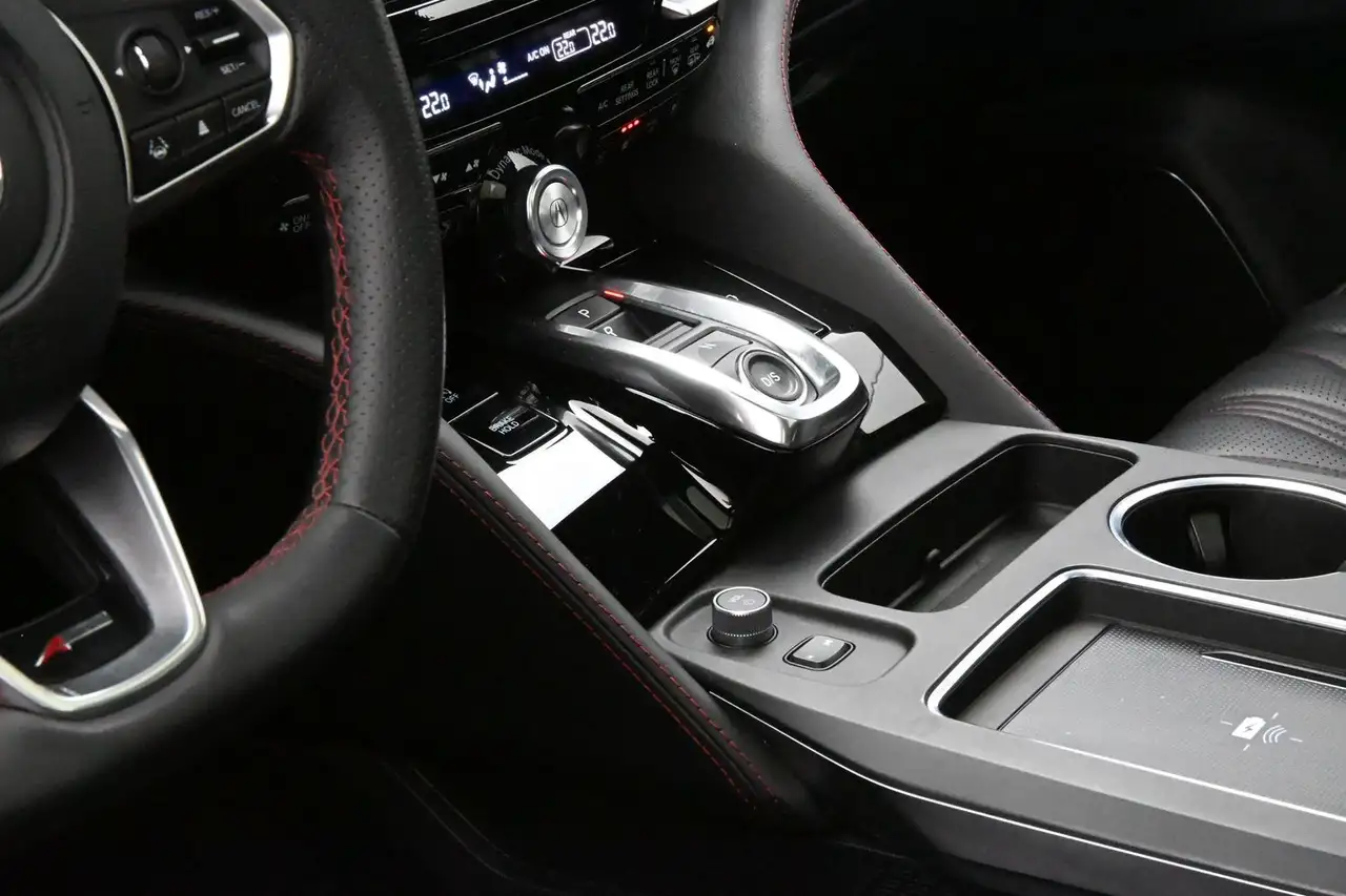 Acura MDX снимка Acura MDX