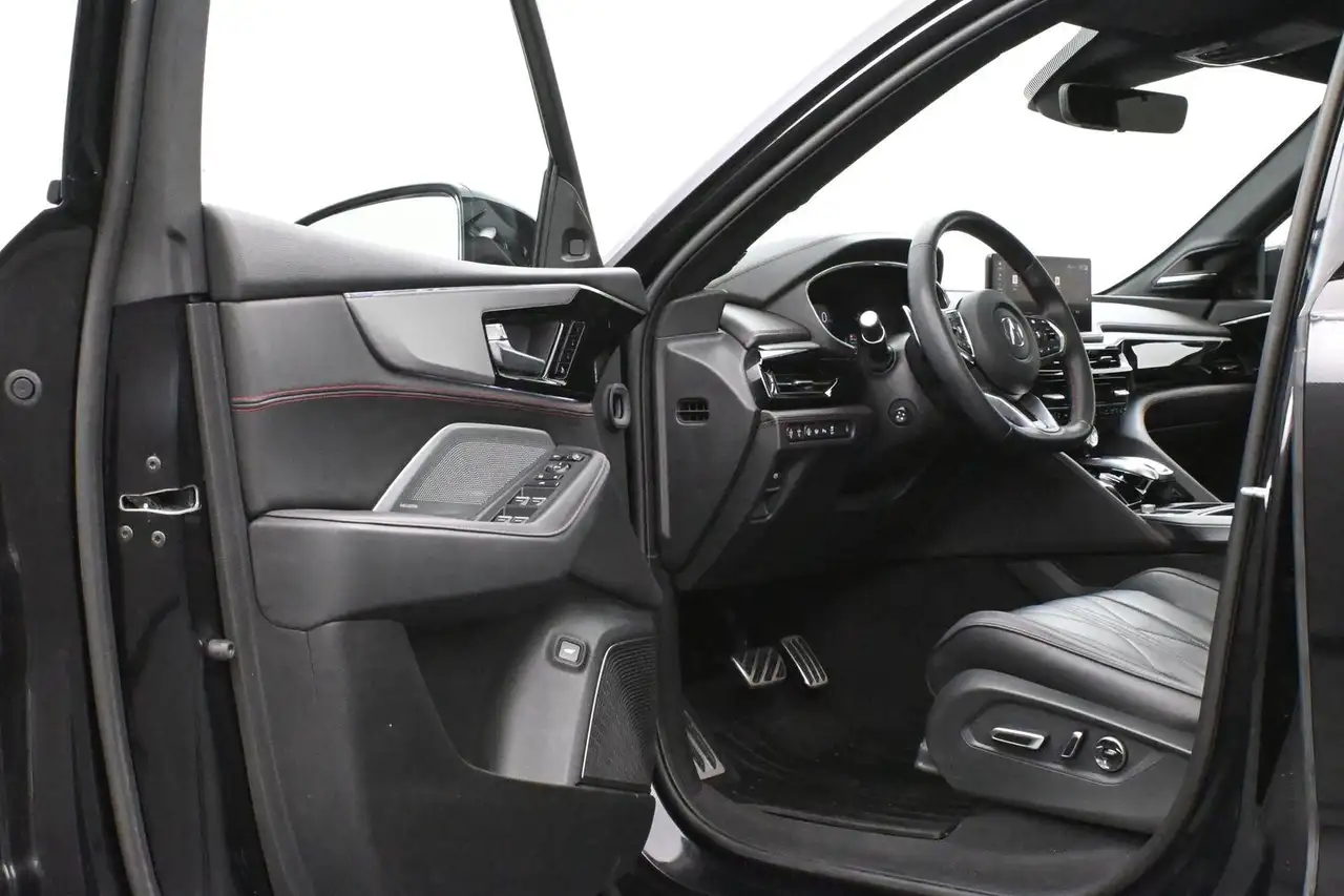 Acura MDX снимка Acura MDX