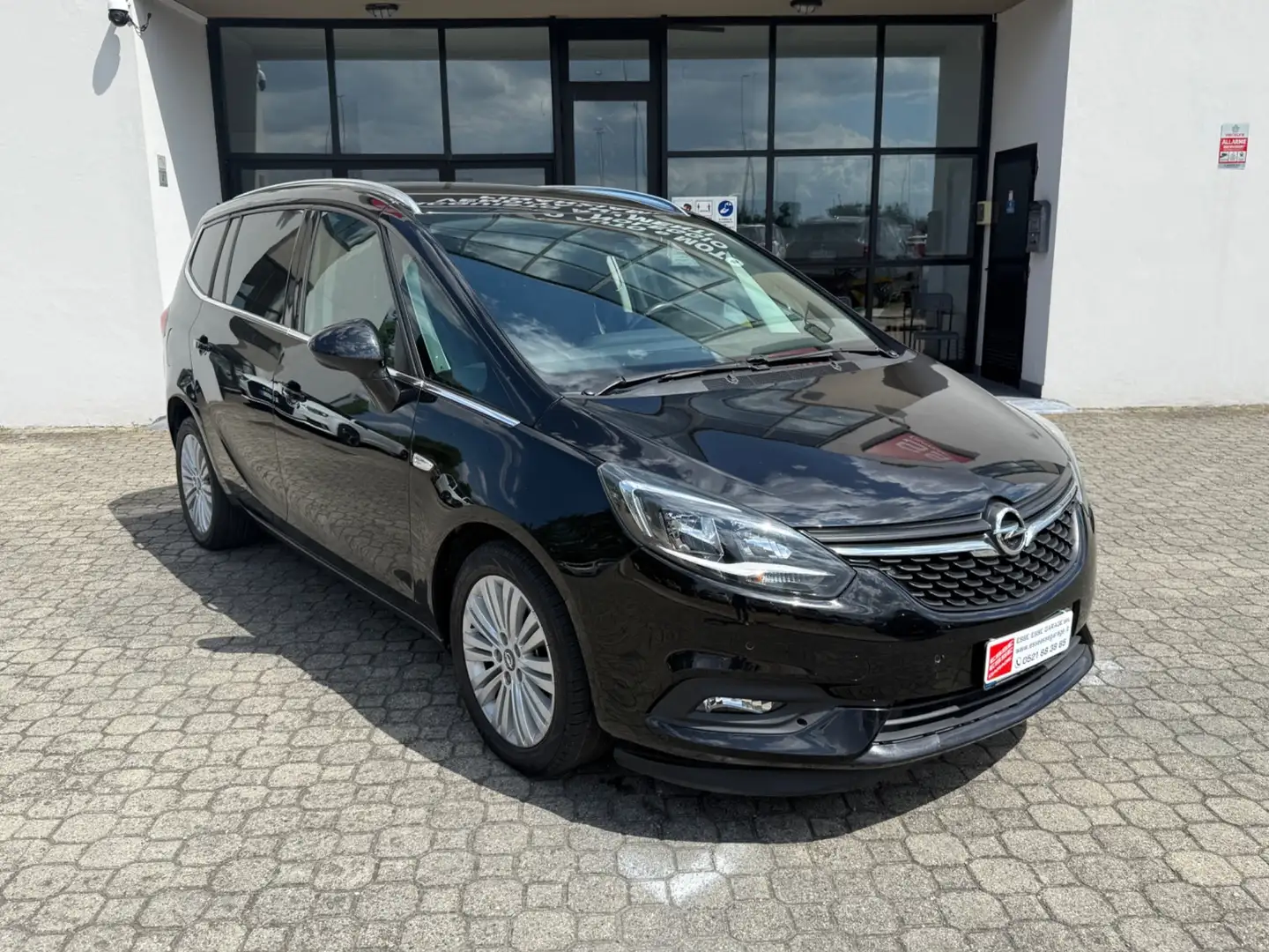 Opel Zafira Zafira 1.6 Turbo EcoM 150CV Innovation Nero - 2