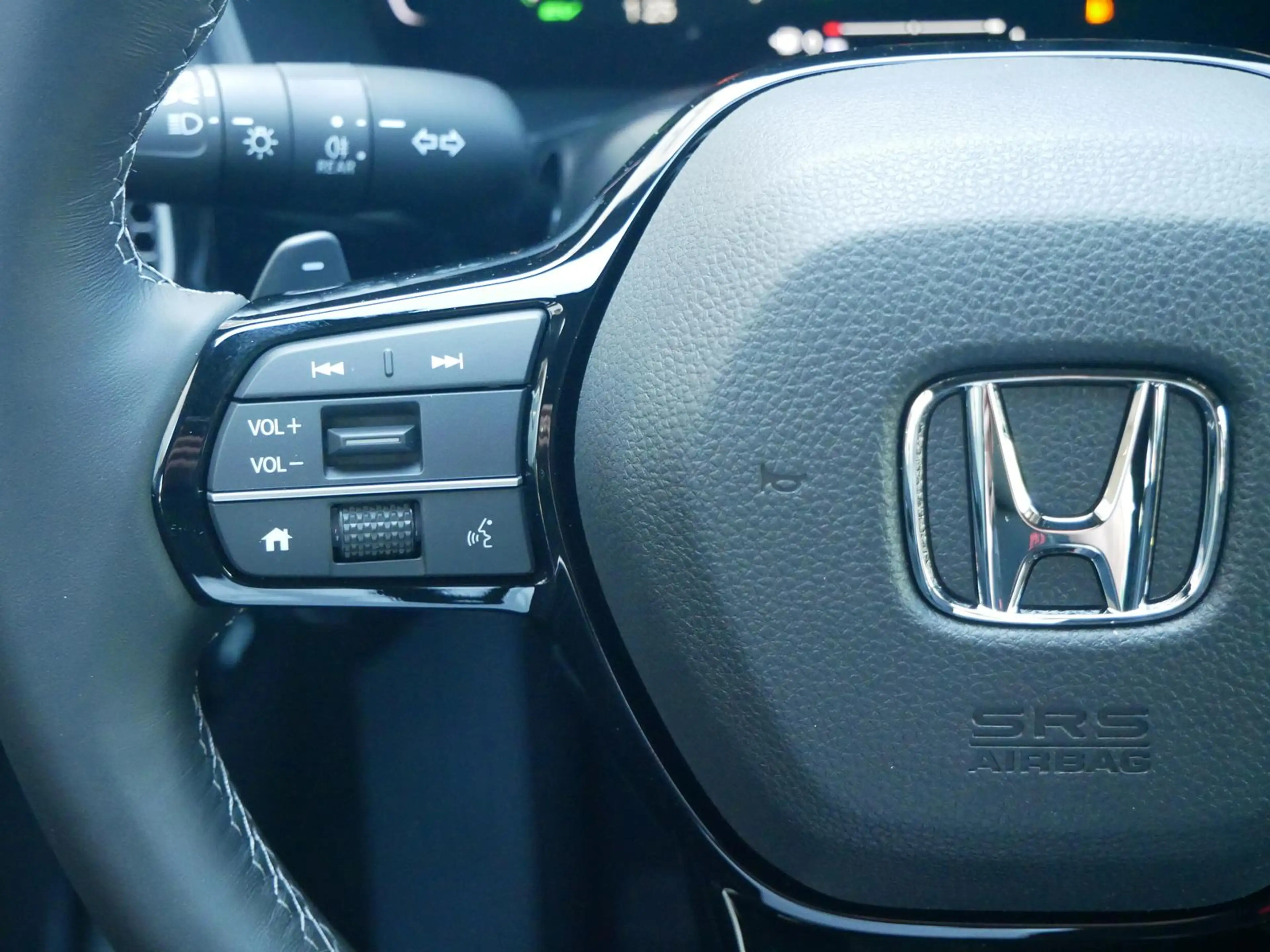 Honda Civic Lim. 5-trg. e:HEV Elegance — photo 15