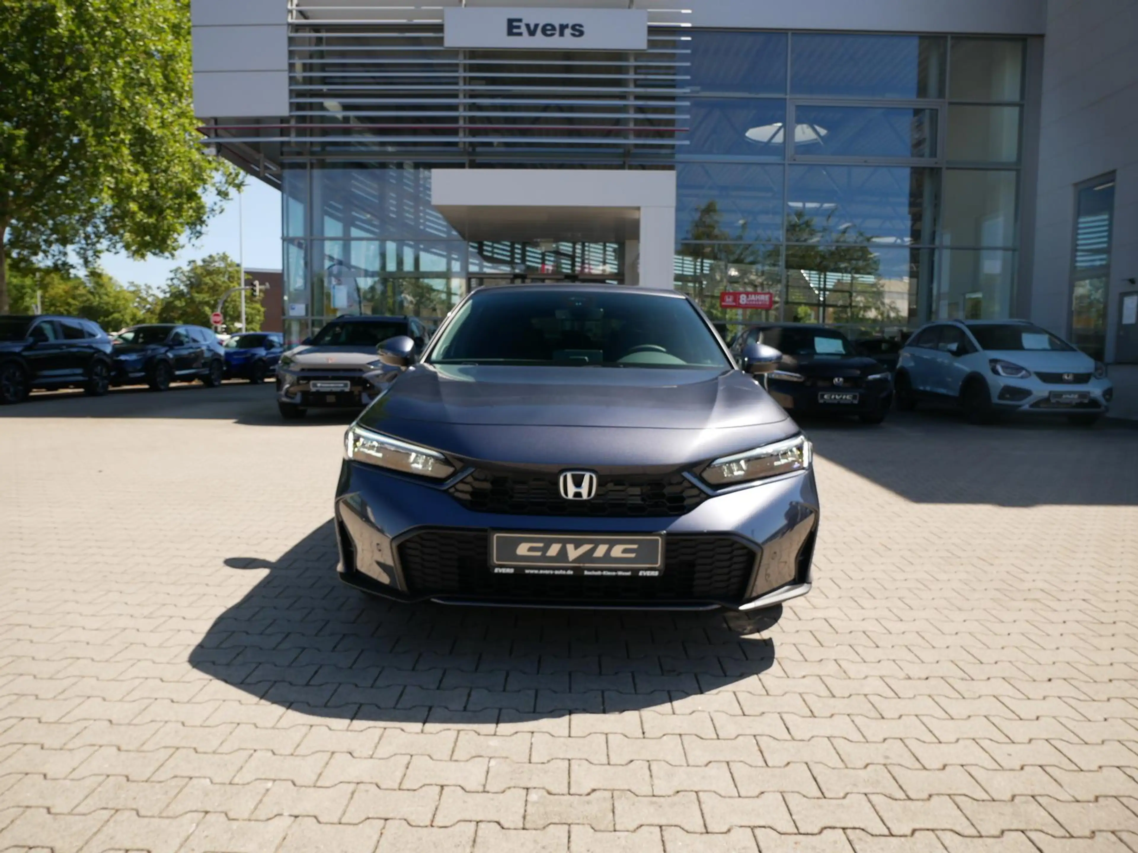 Honda Civic Lim. 5-trg. e:HEV Elegance — photo 5