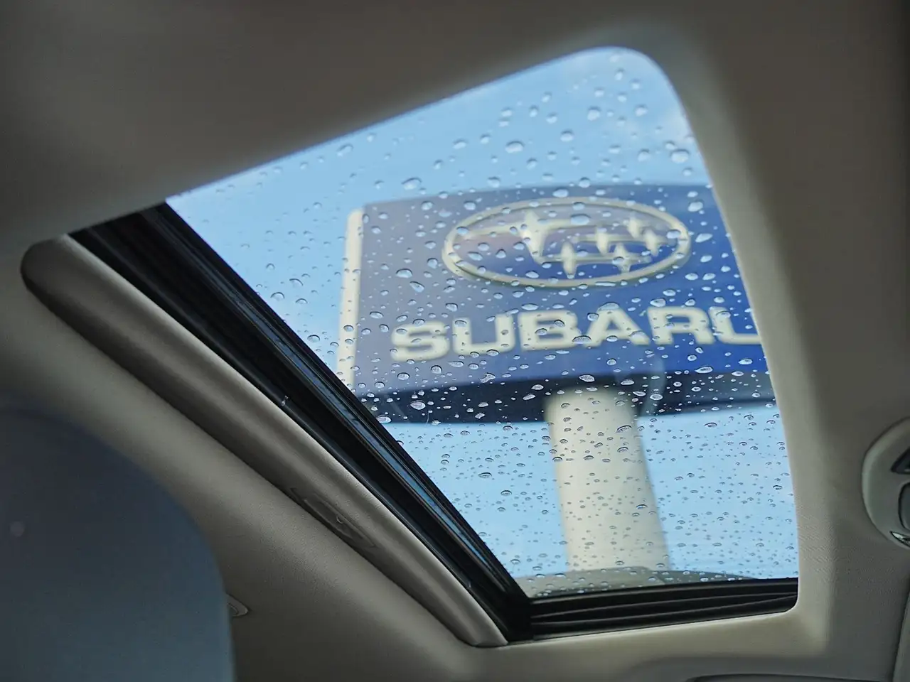 Subaru OUTBACK fotografie Subaru OUTBACK