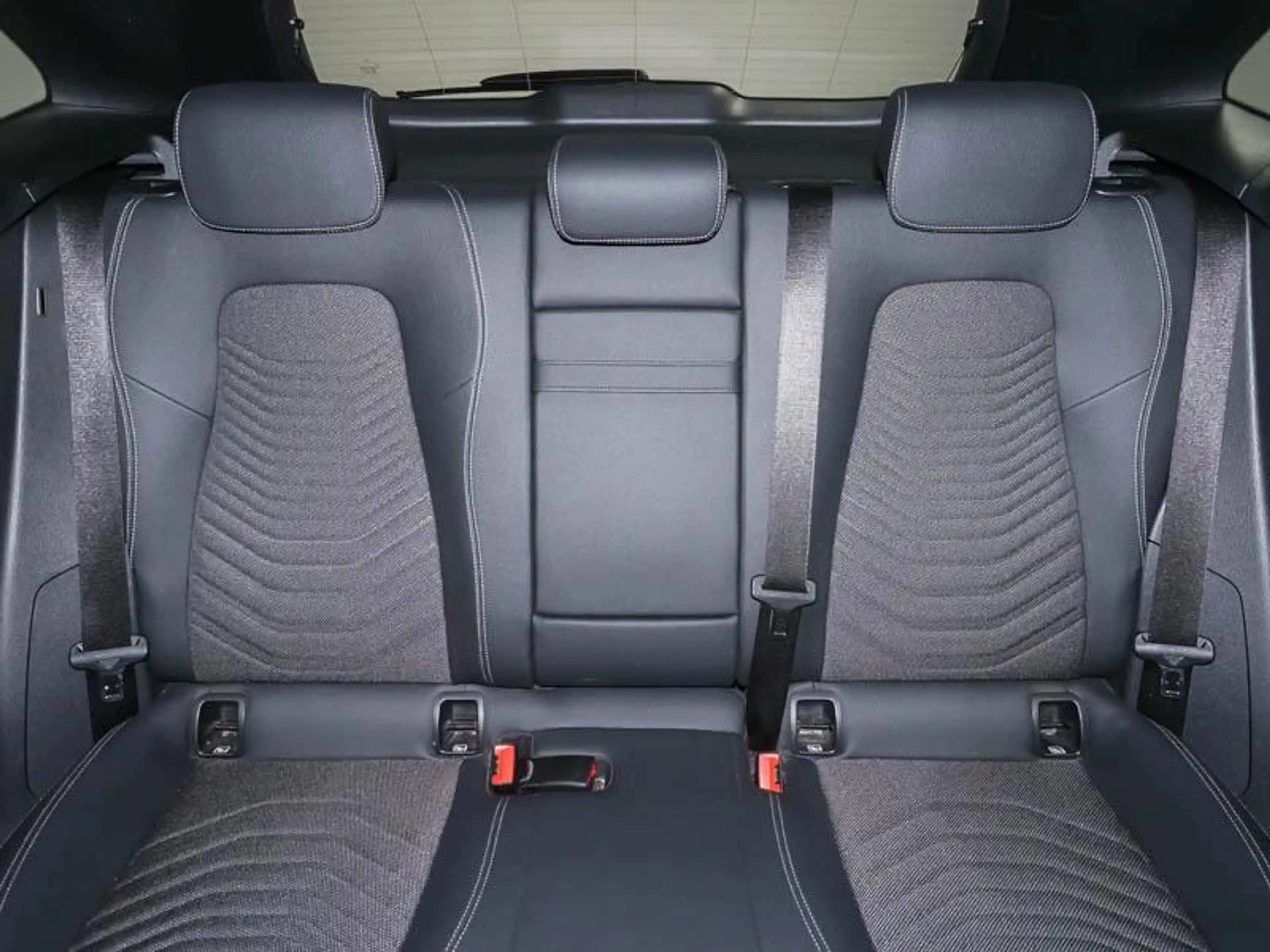 Mercedes-Benz EQA 300 , 4 Matic, Prog. Adv., AHK, LHZ, Totwinkel, Rüc... — photo 8